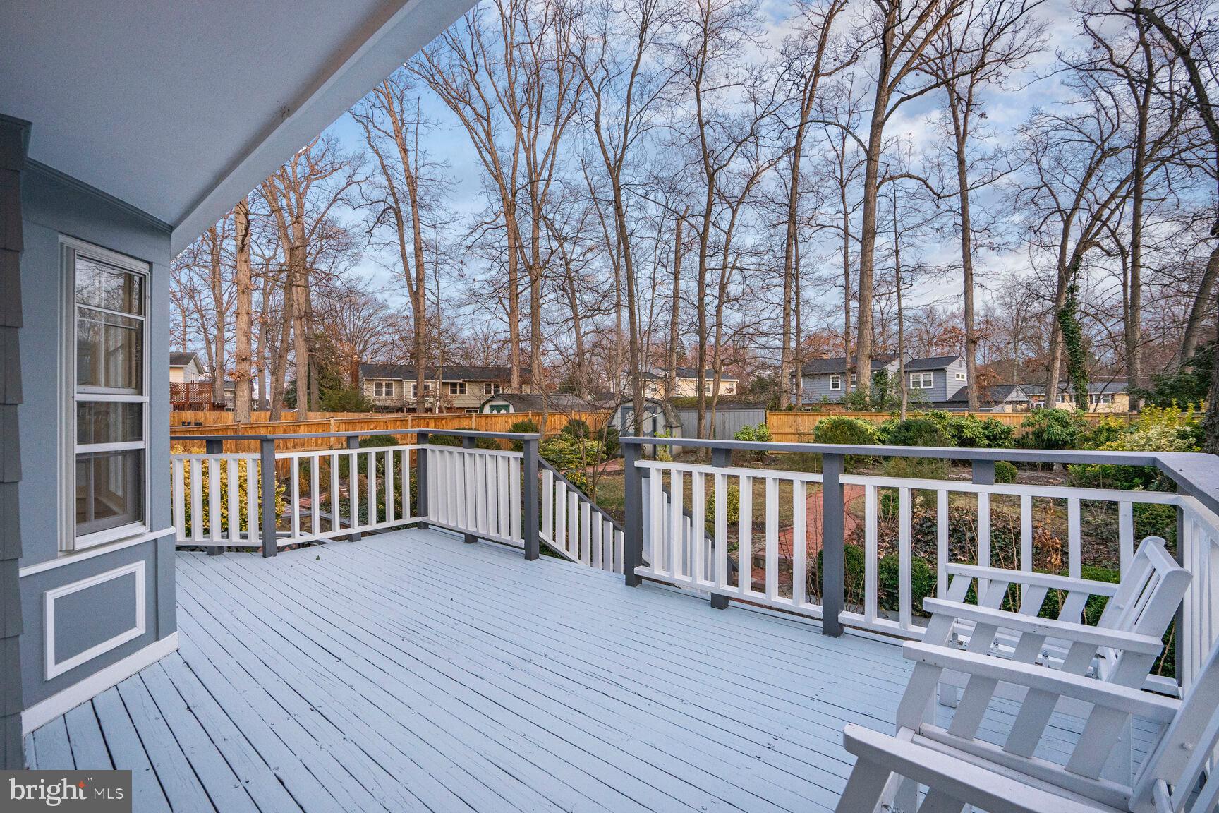 RIVERSIDE ESTATES - Residential