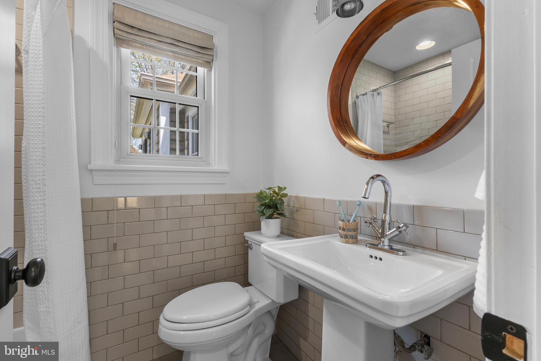 OVERLOOK TERRACE - Residential