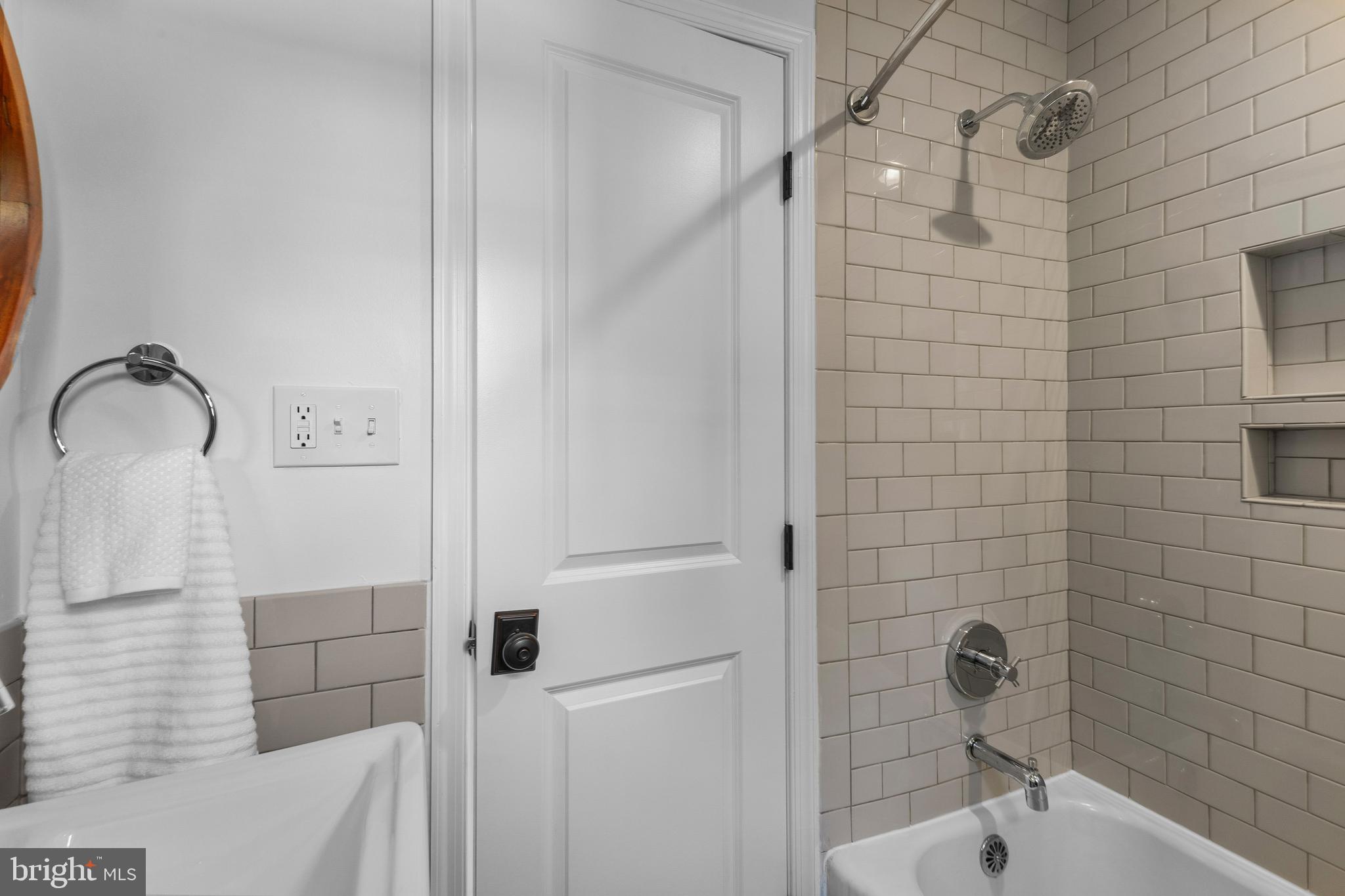 OVERLOOK TERRACE - Residential