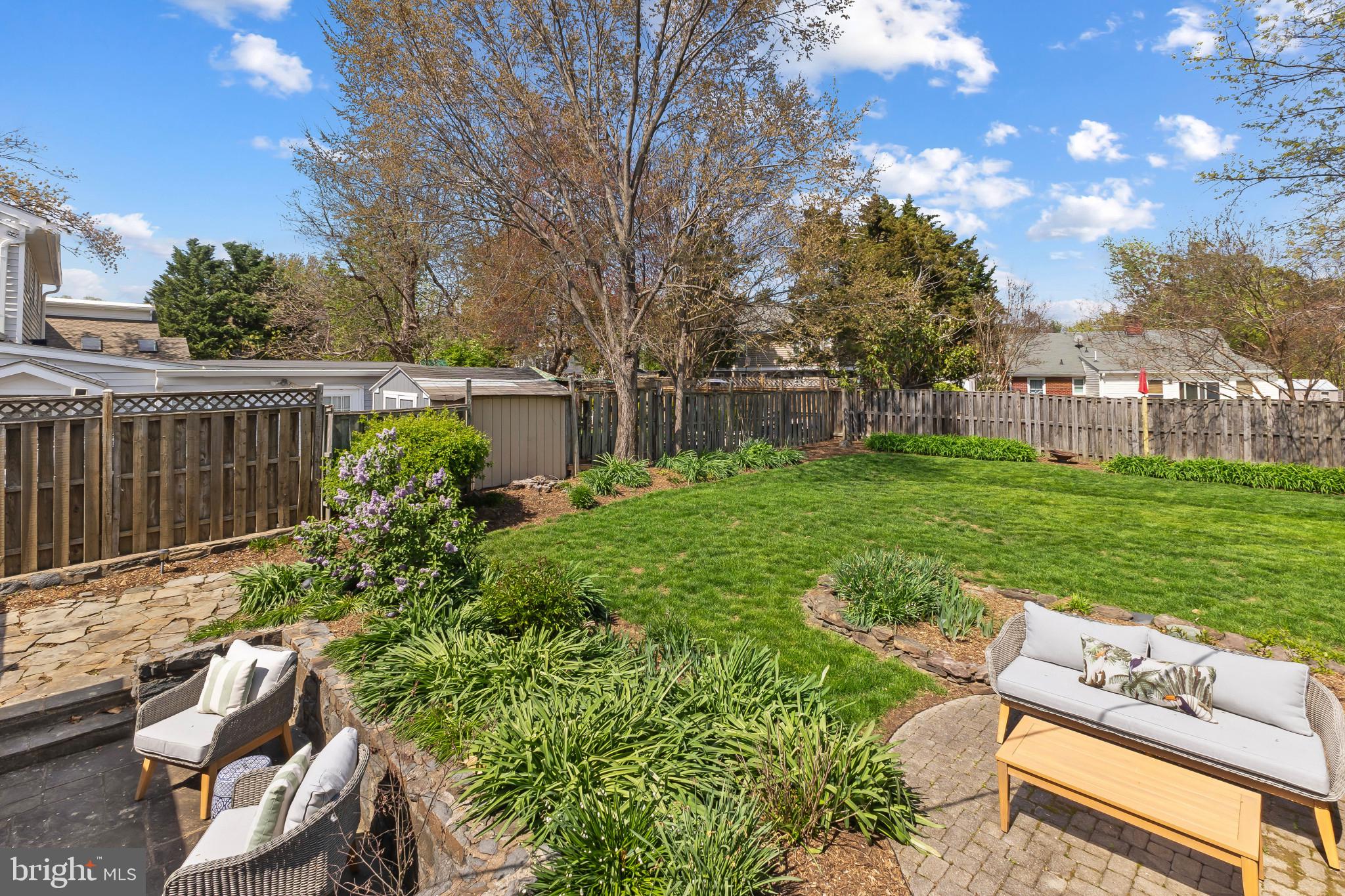 OVERLOOK TERRACE - Residential