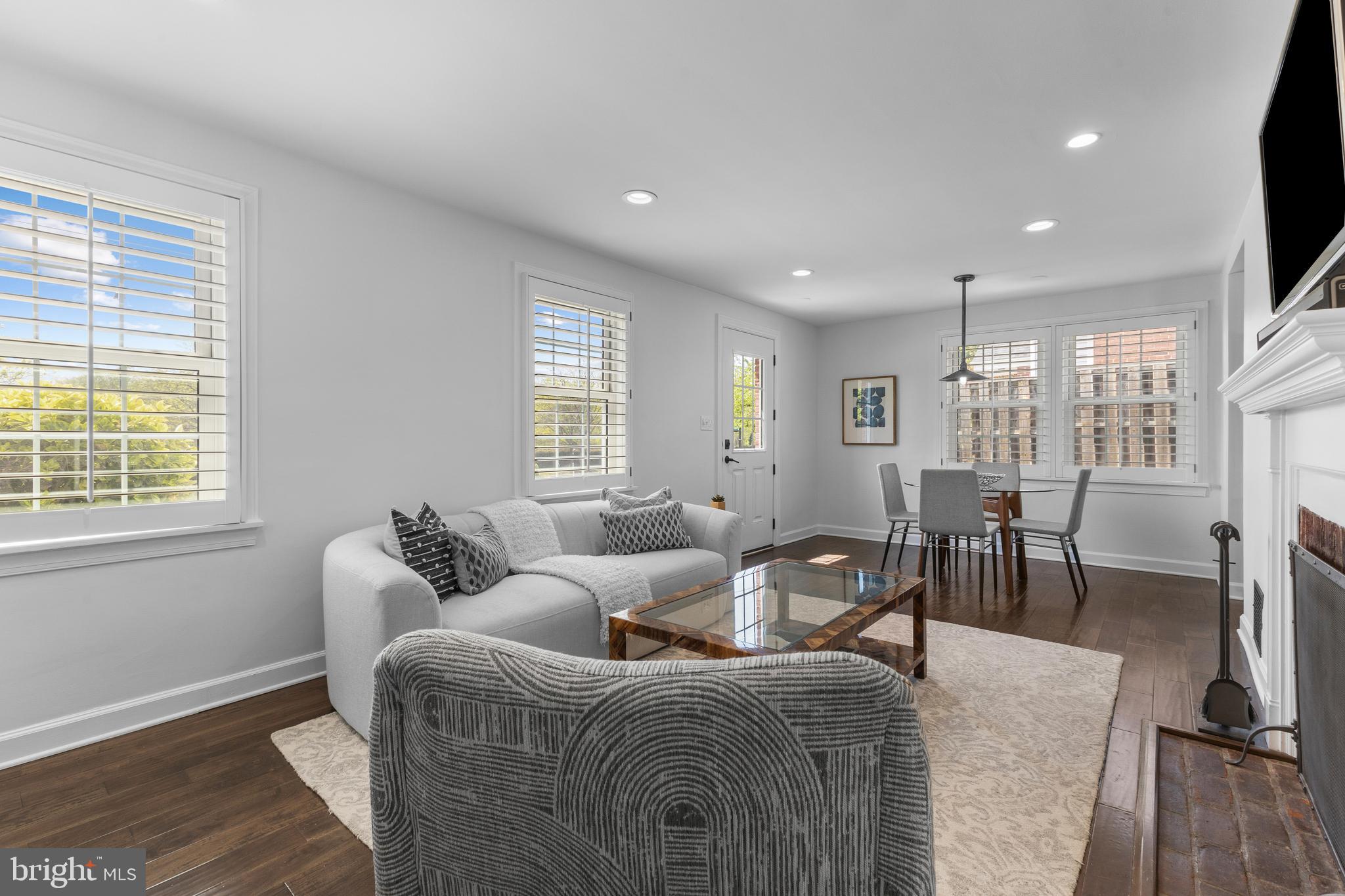 OVERLOOK TERRACE - Residential