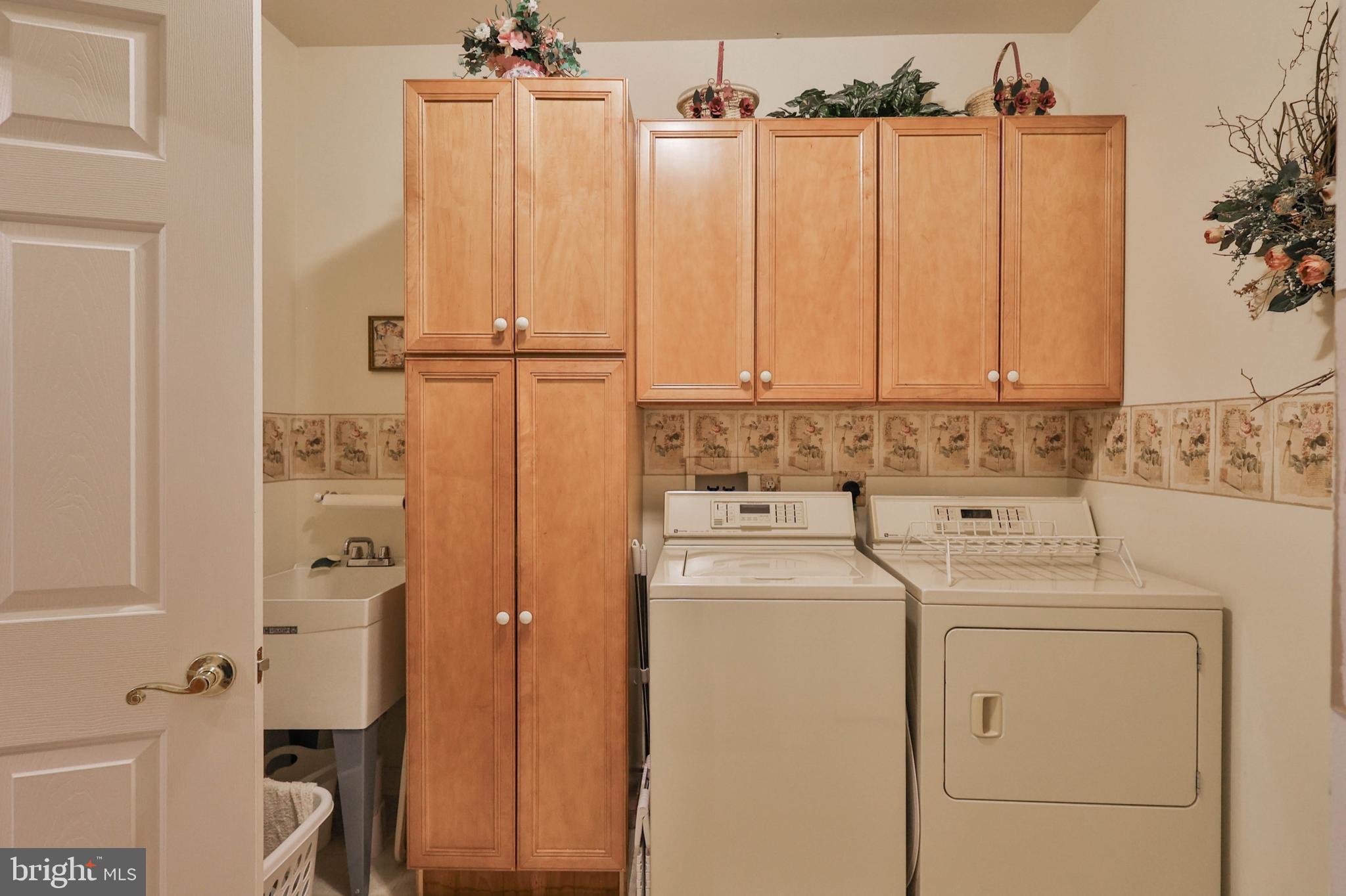 WILD CHERRY KNOLL - Residential