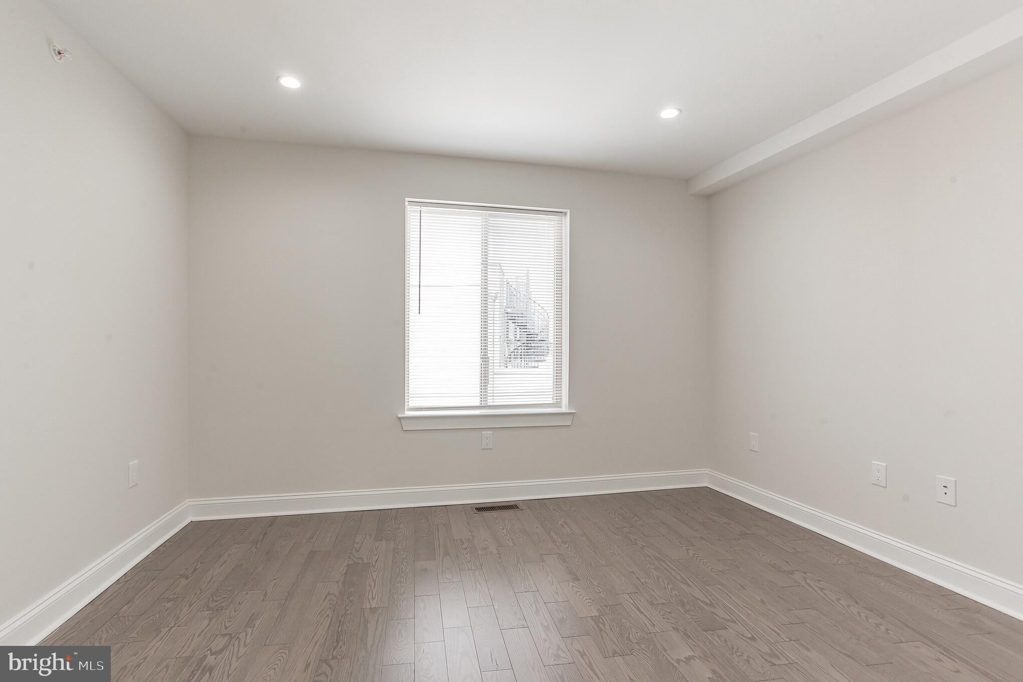 FISHTOWN - Residential Lease
