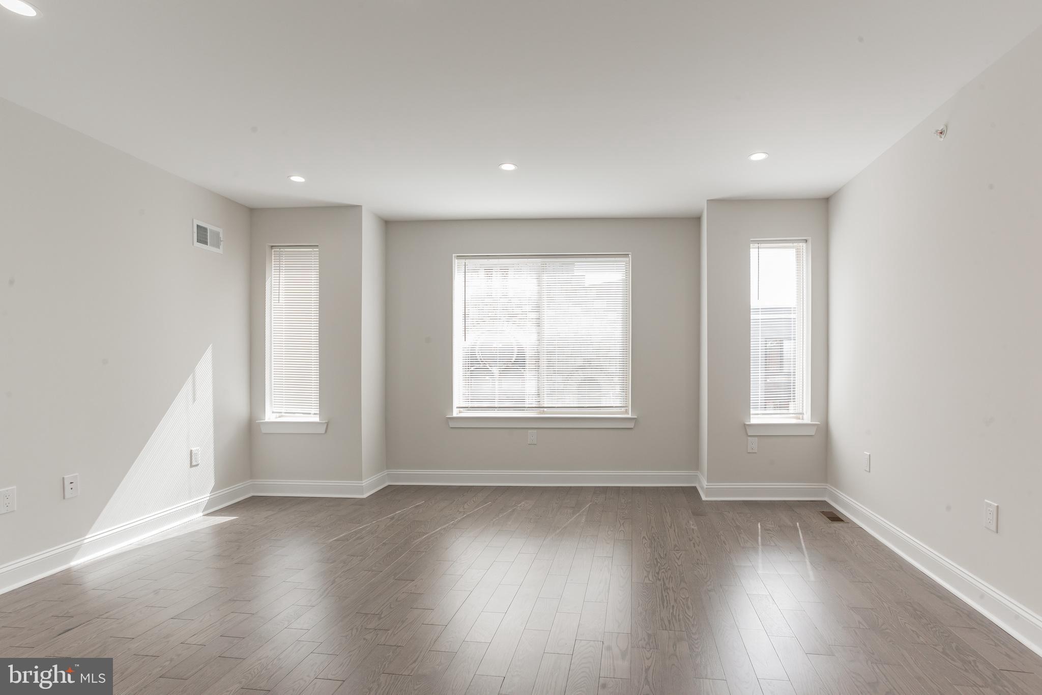 FISHTOWN - Residential Lease