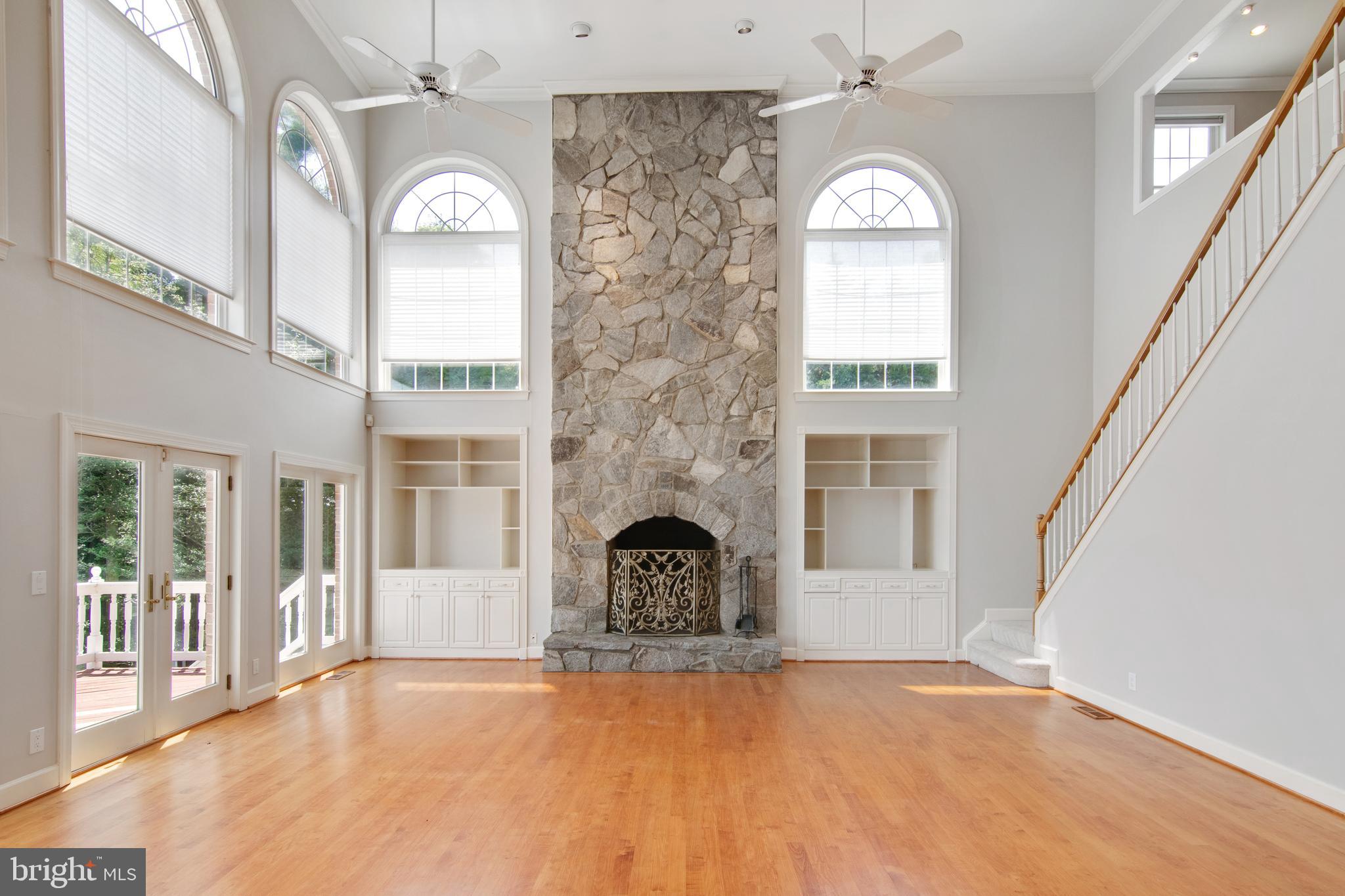 POTOMAC OVERLOOK - Residential