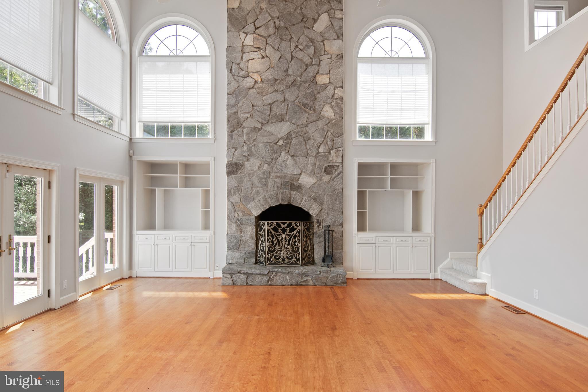 POTOMAC OVERLOOK - Residential