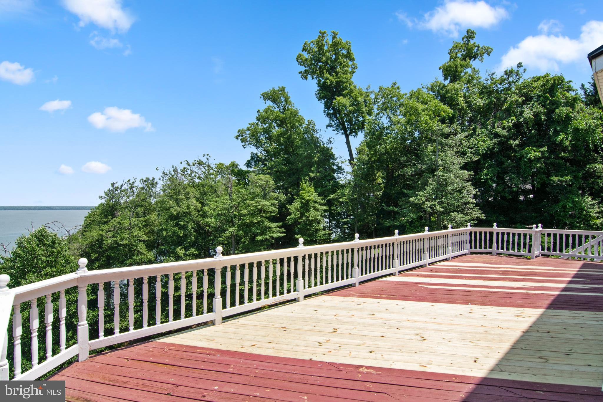 POTOMAC OVERLOOK - Residential