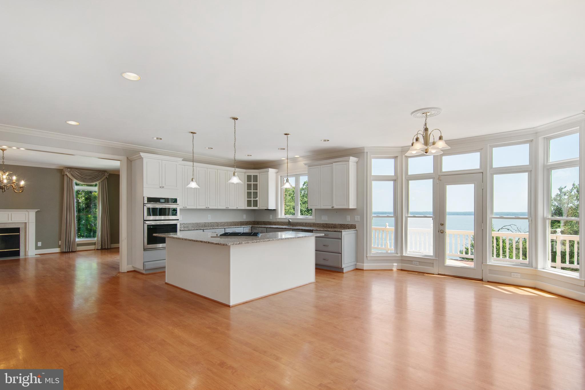 POTOMAC OVERLOOK - Residential