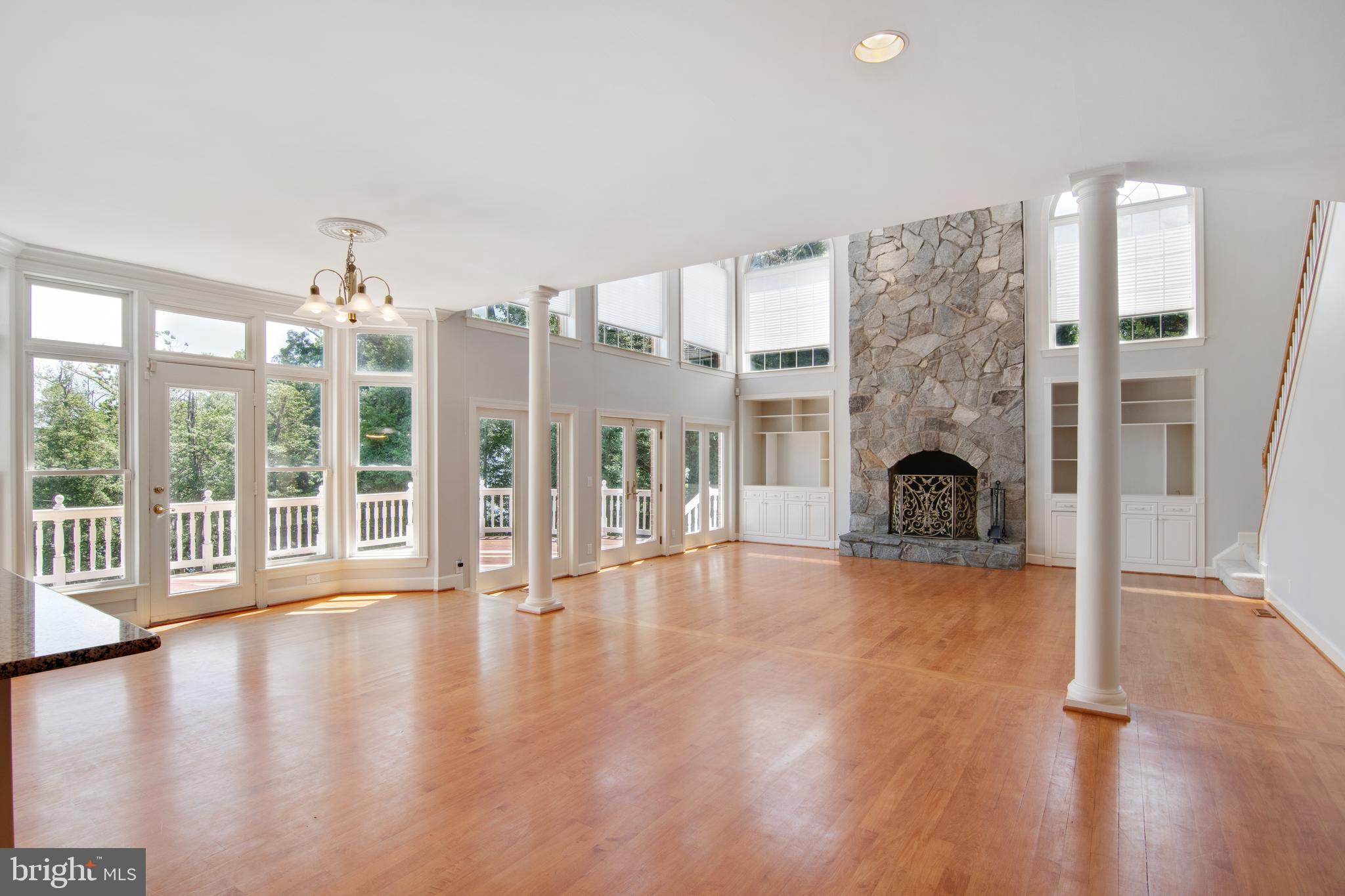 POTOMAC OVERLOOK - Residential