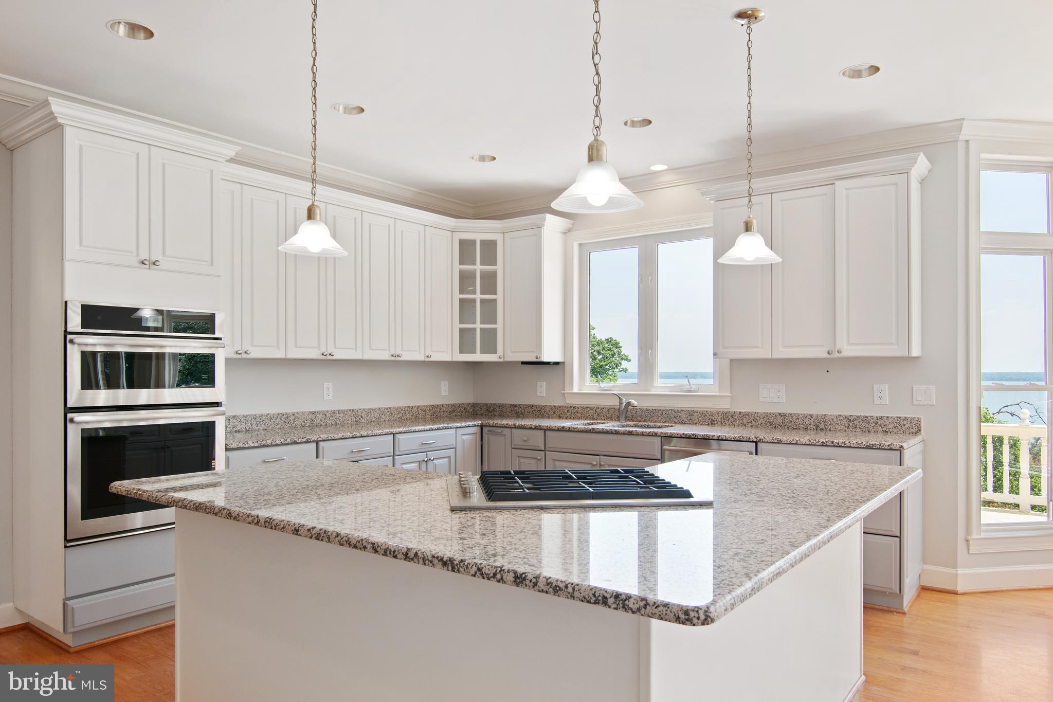 POTOMAC OVERLOOK - Residential