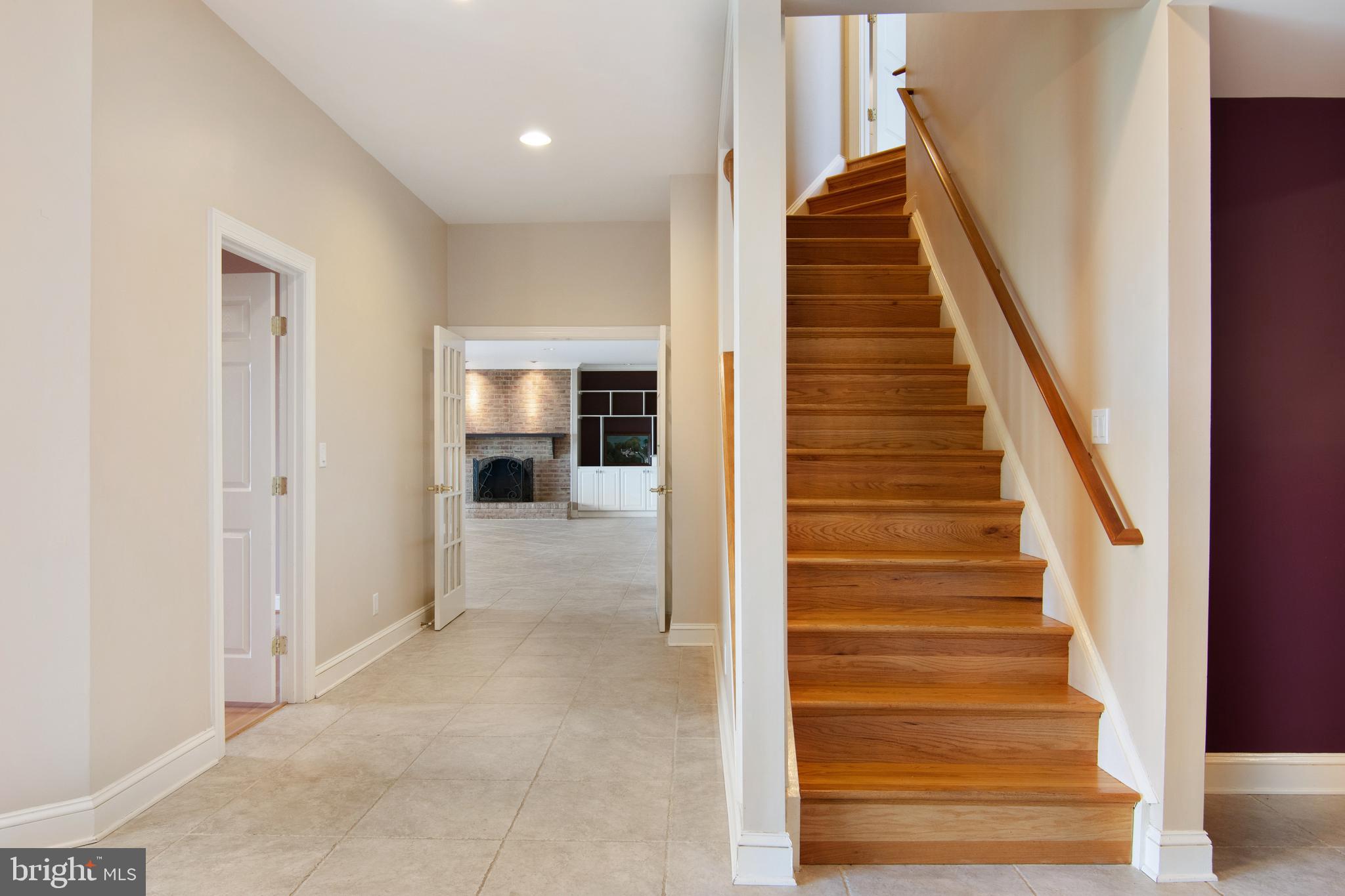 POTOMAC OVERLOOK - Residential