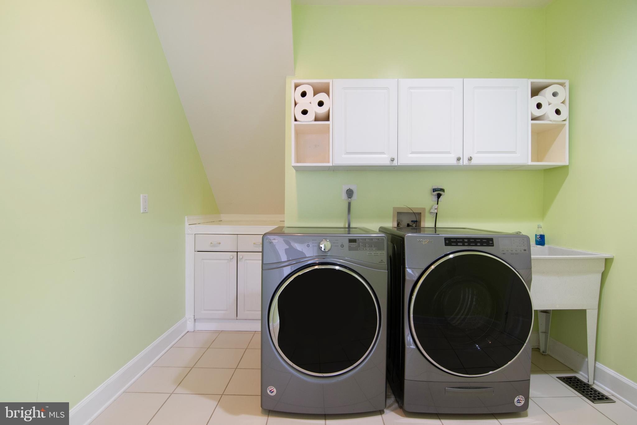 POTOMAC OVERLOOK - Residential