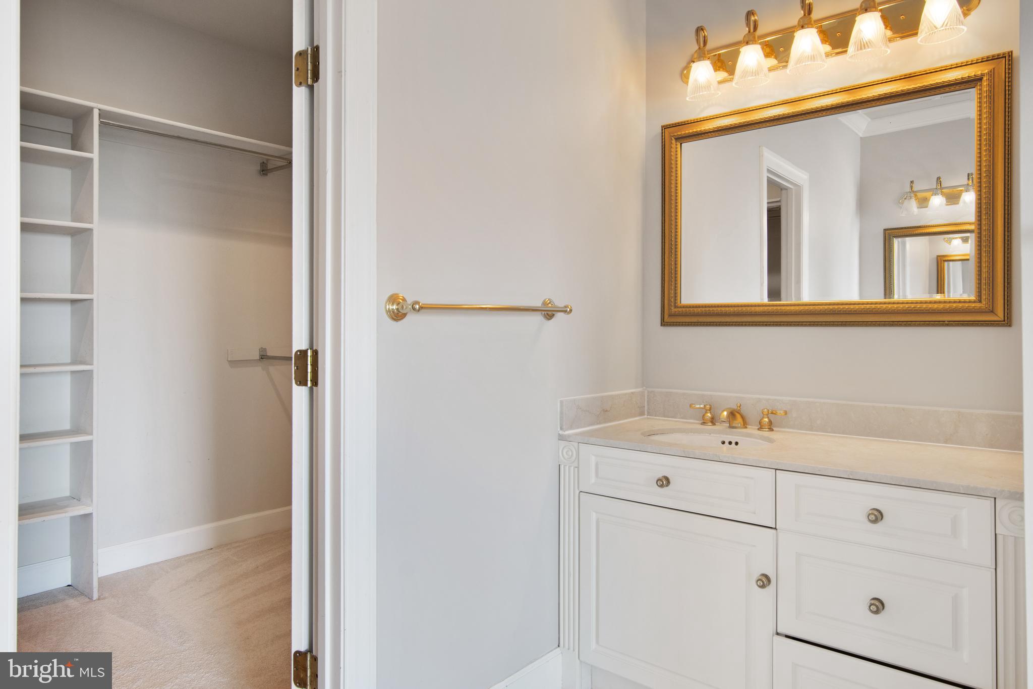 POTOMAC OVERLOOK - Residential