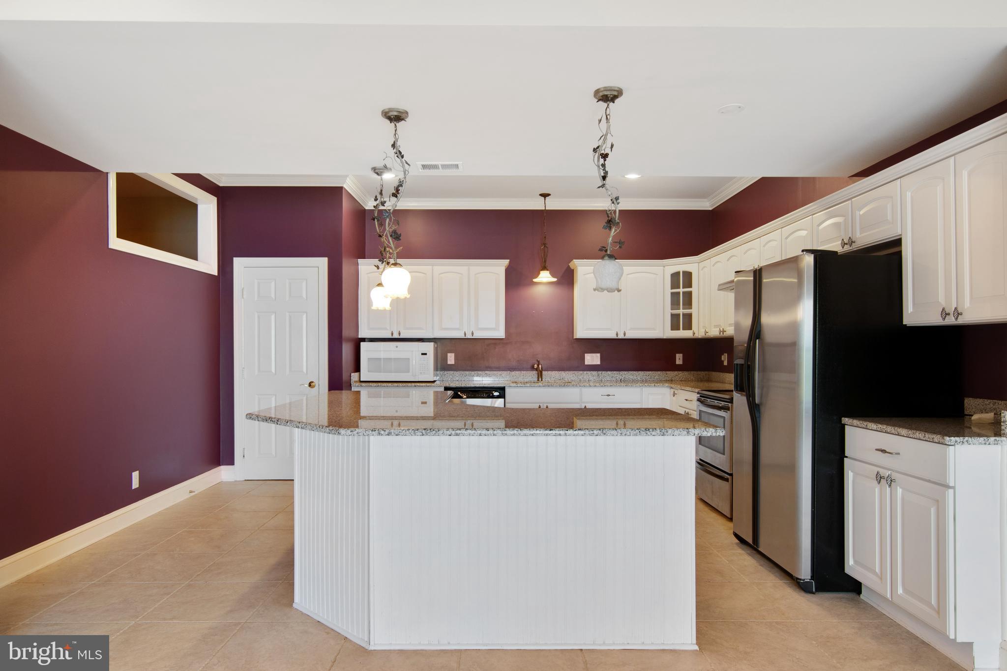 POTOMAC OVERLOOK - Residential