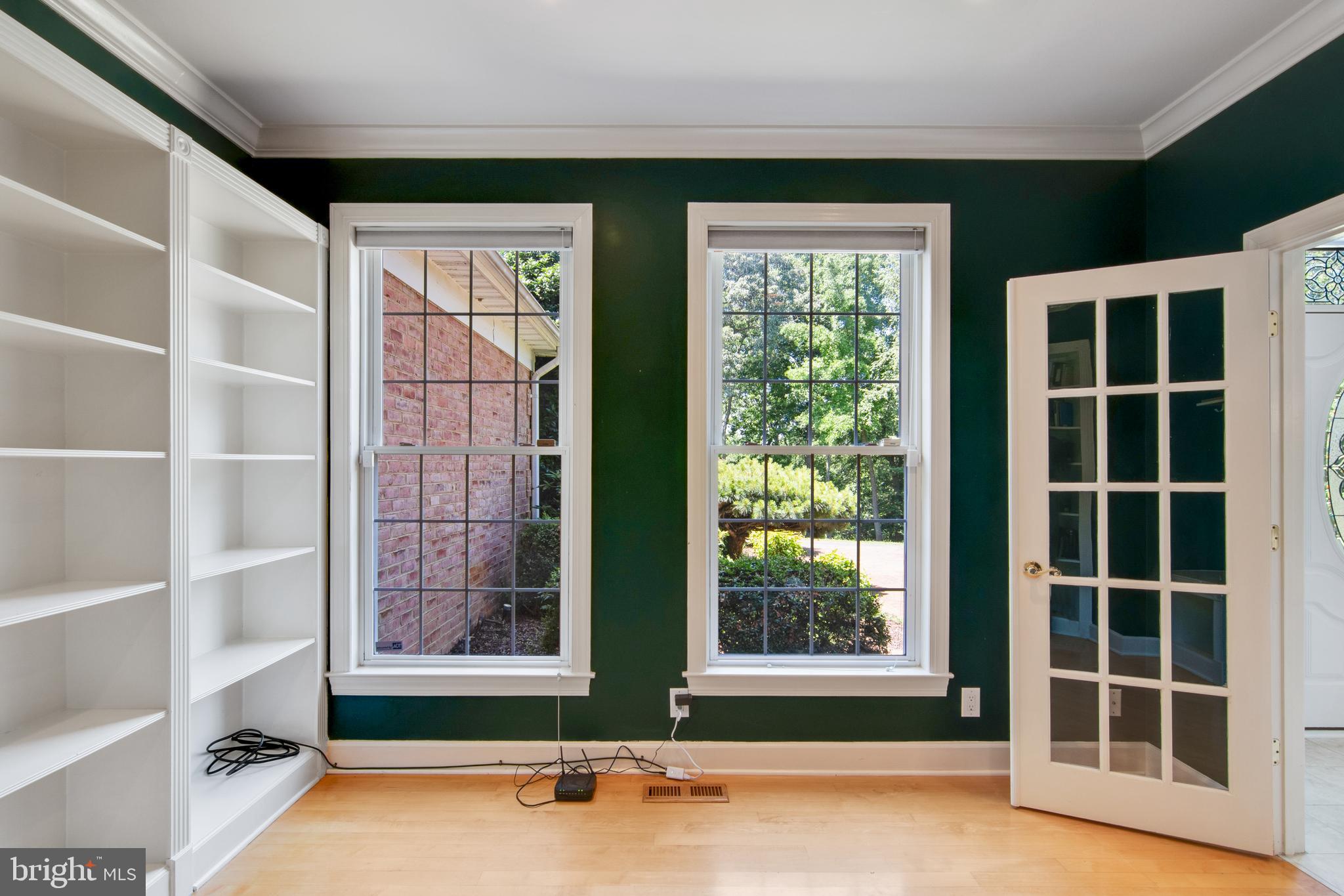 POTOMAC OVERLOOK - Residential