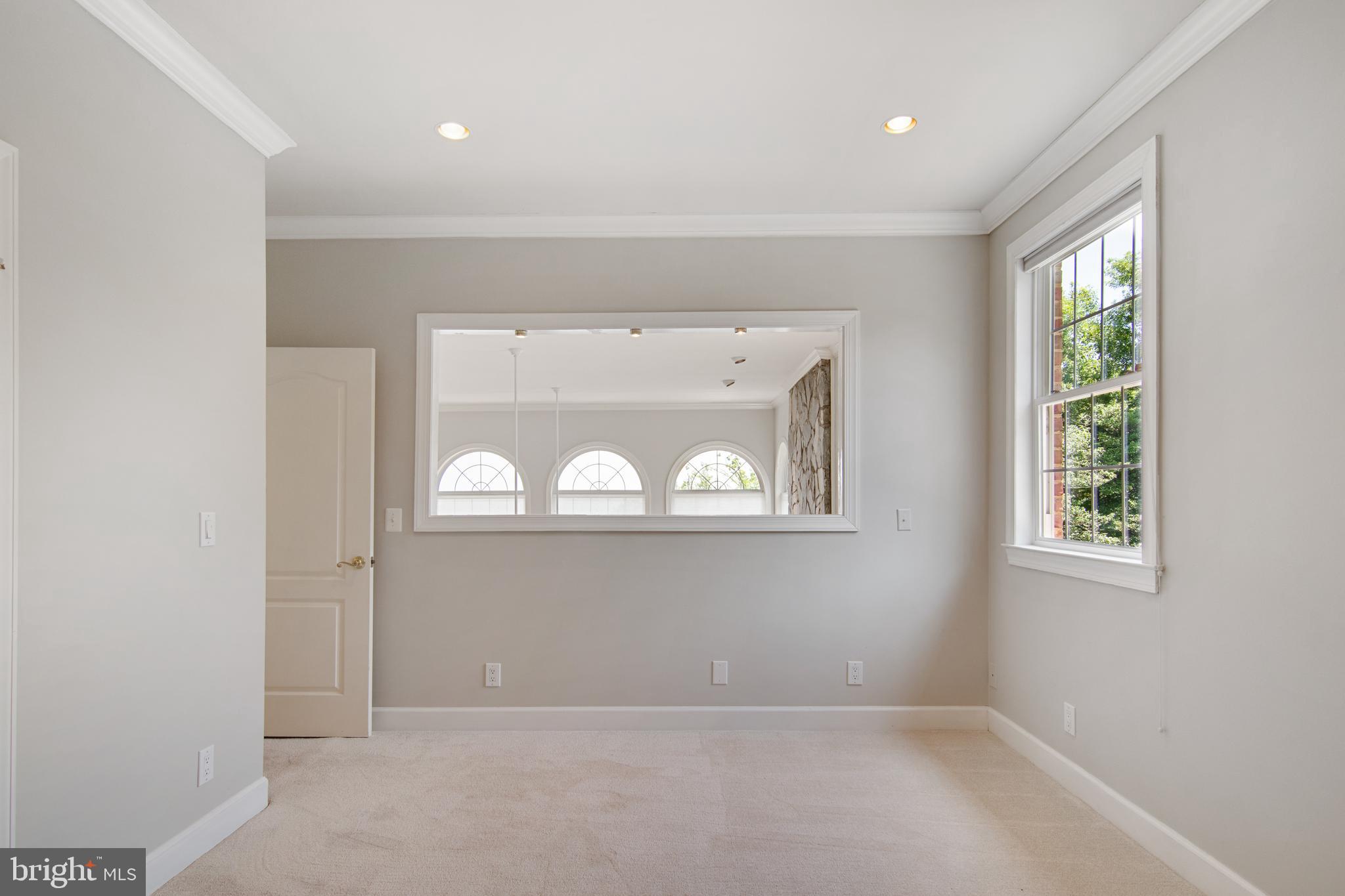 POTOMAC OVERLOOK - Residential