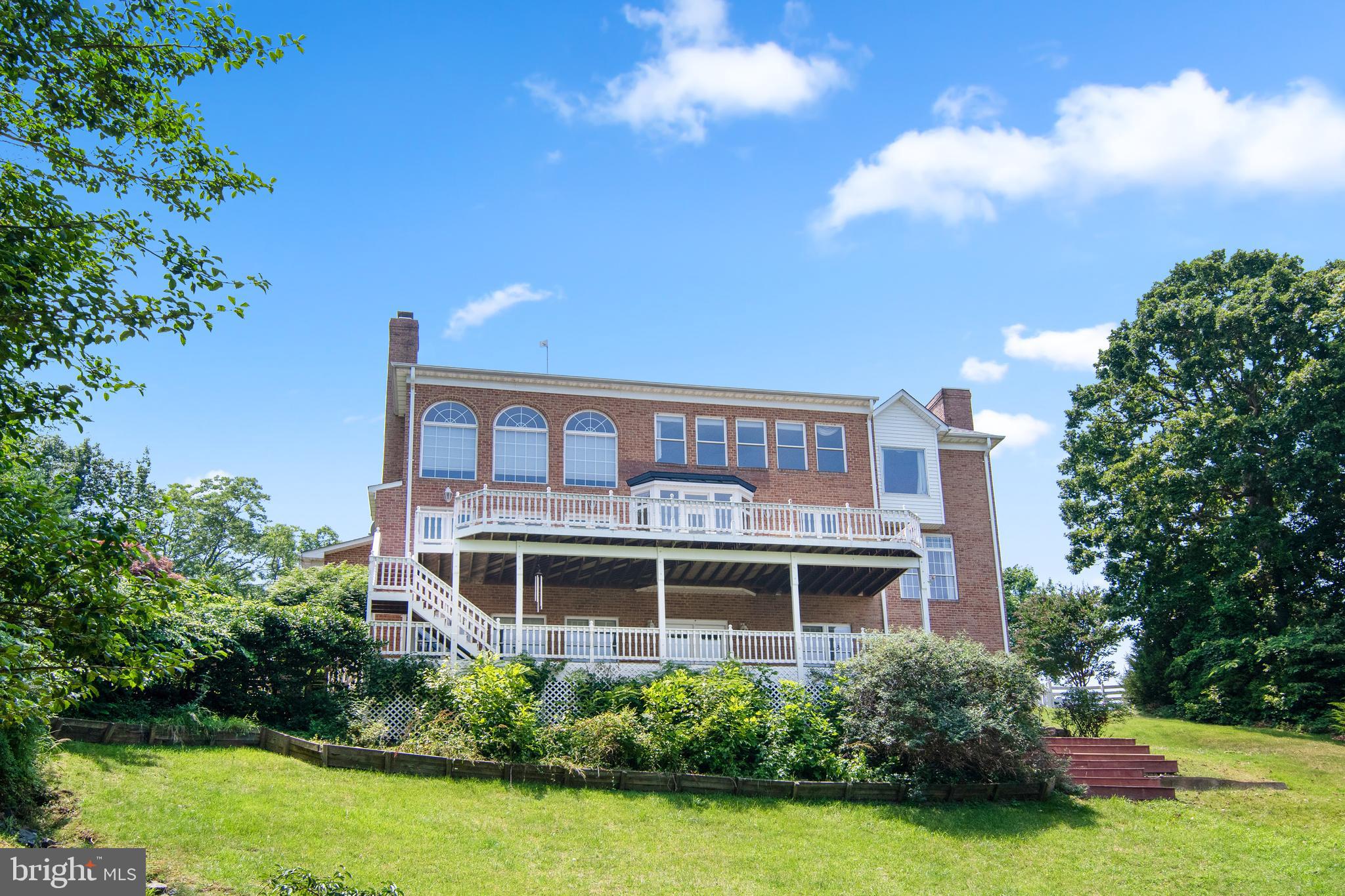 POTOMAC OVERLOOK - Residential