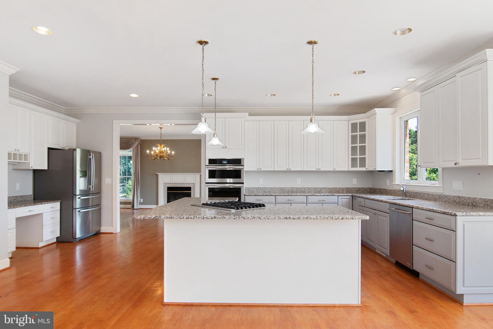 POTOMAC OVERLOOK - Residential