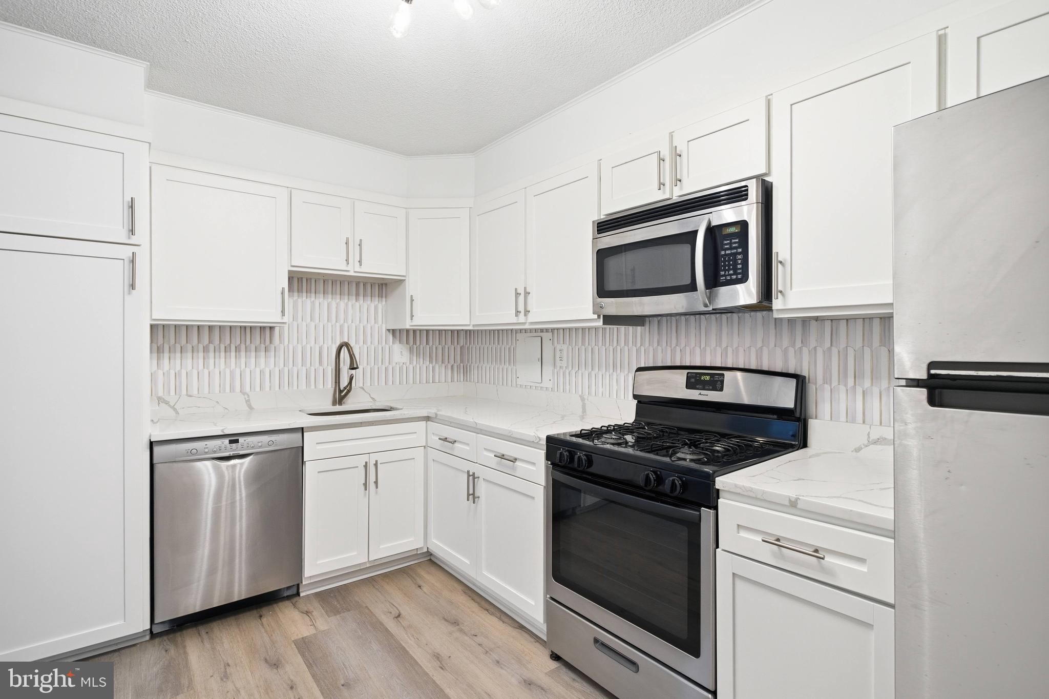 HORIZON HOUSE - Residential