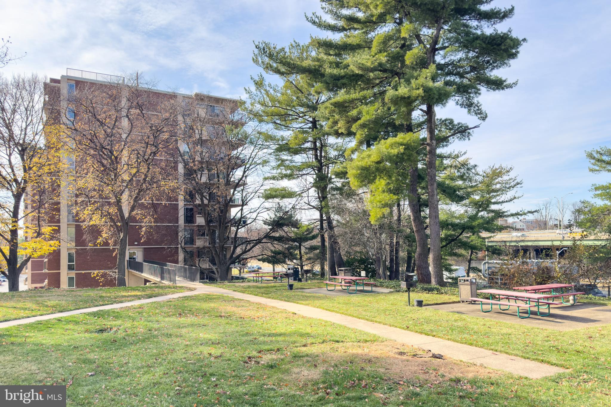 HORIZON HOUSE - Residential