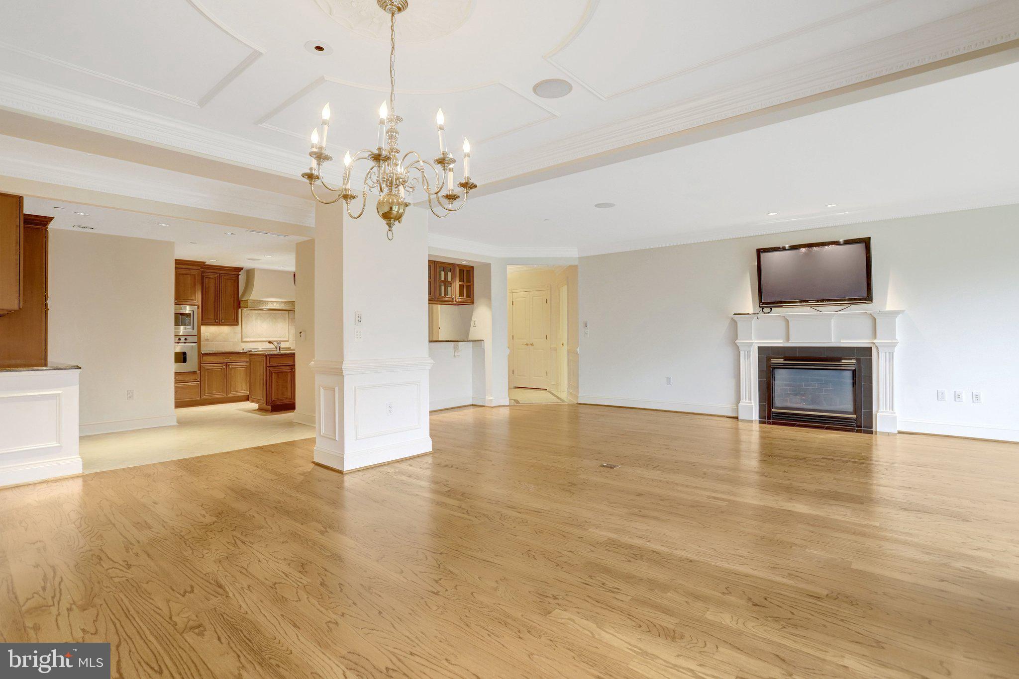 ROSSLYN - Residential