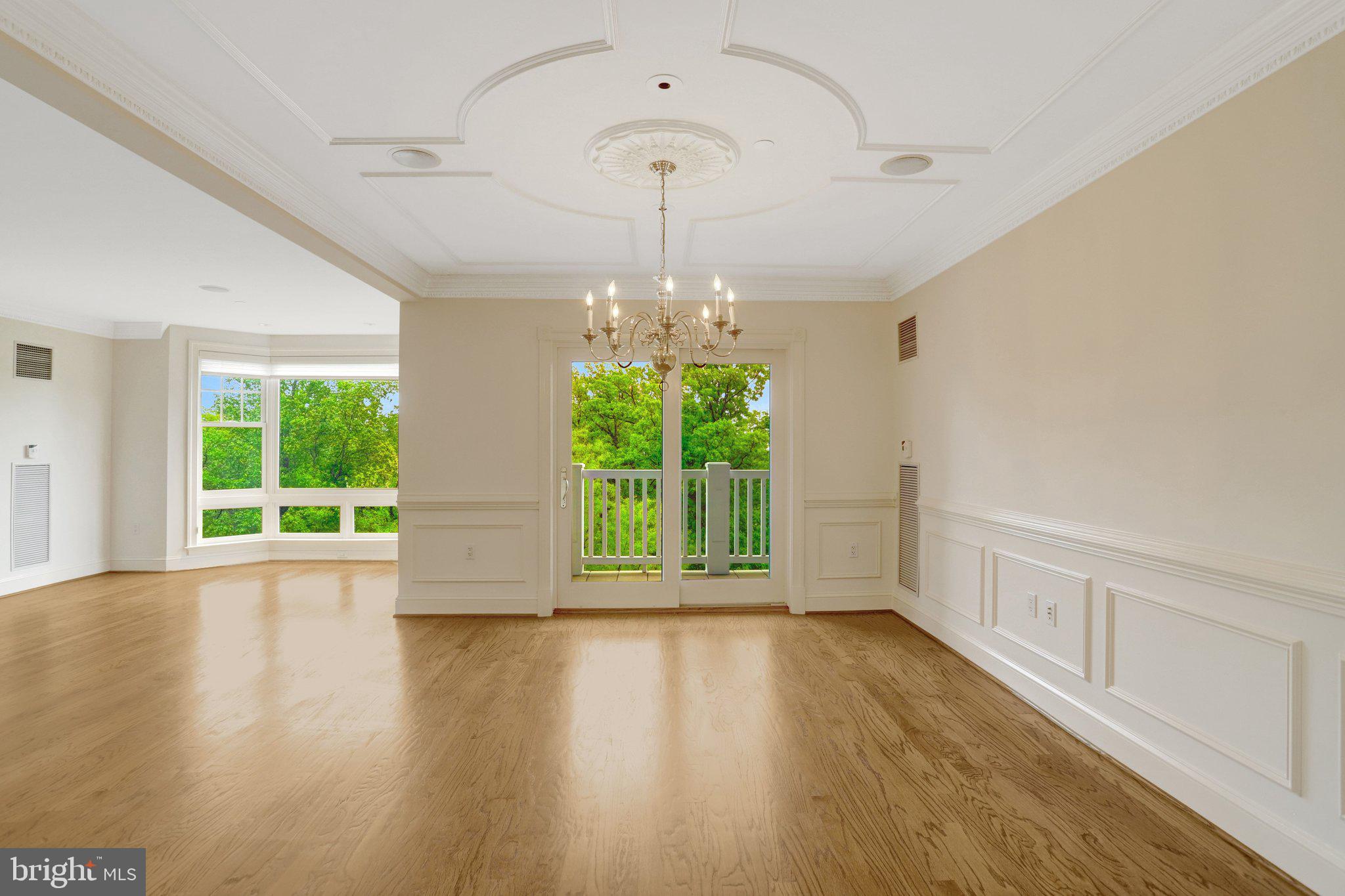 ROSSLYN - Residential