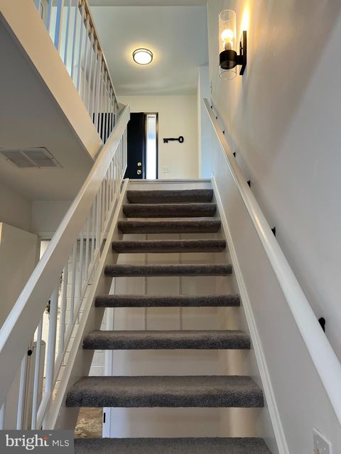 1546 SCANDIA CIRCLE RESTON VA 20190