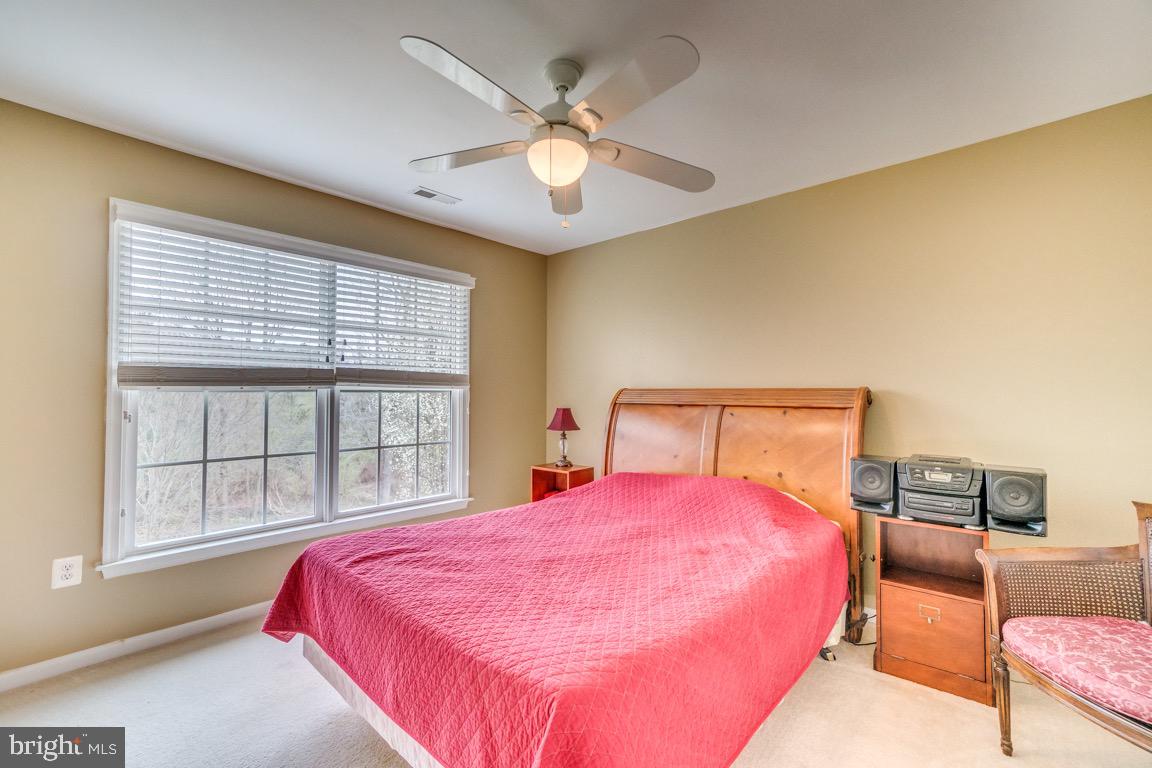 STAFFORD LAKES VILLAGE - Residential