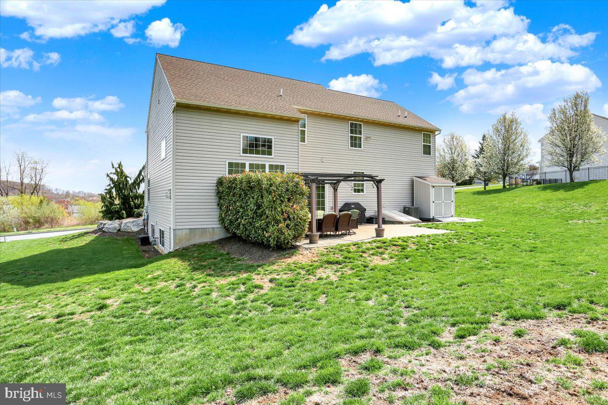 WHEATFIELD RUN - Residential