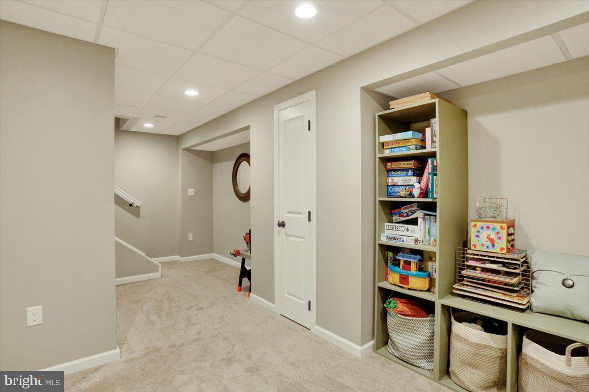 WHEATFIELD RUN - Residential