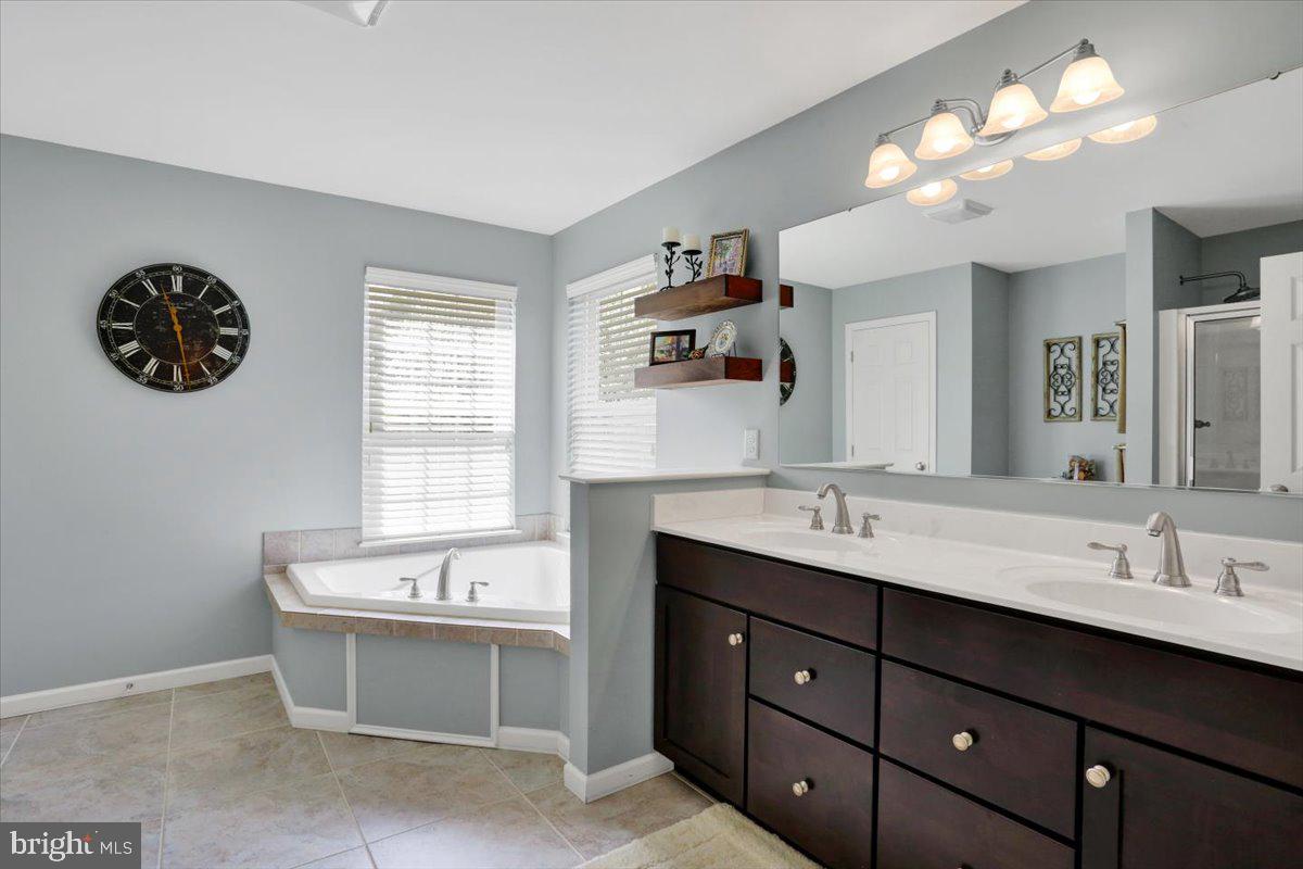 WHEATFIELD RUN - Residential