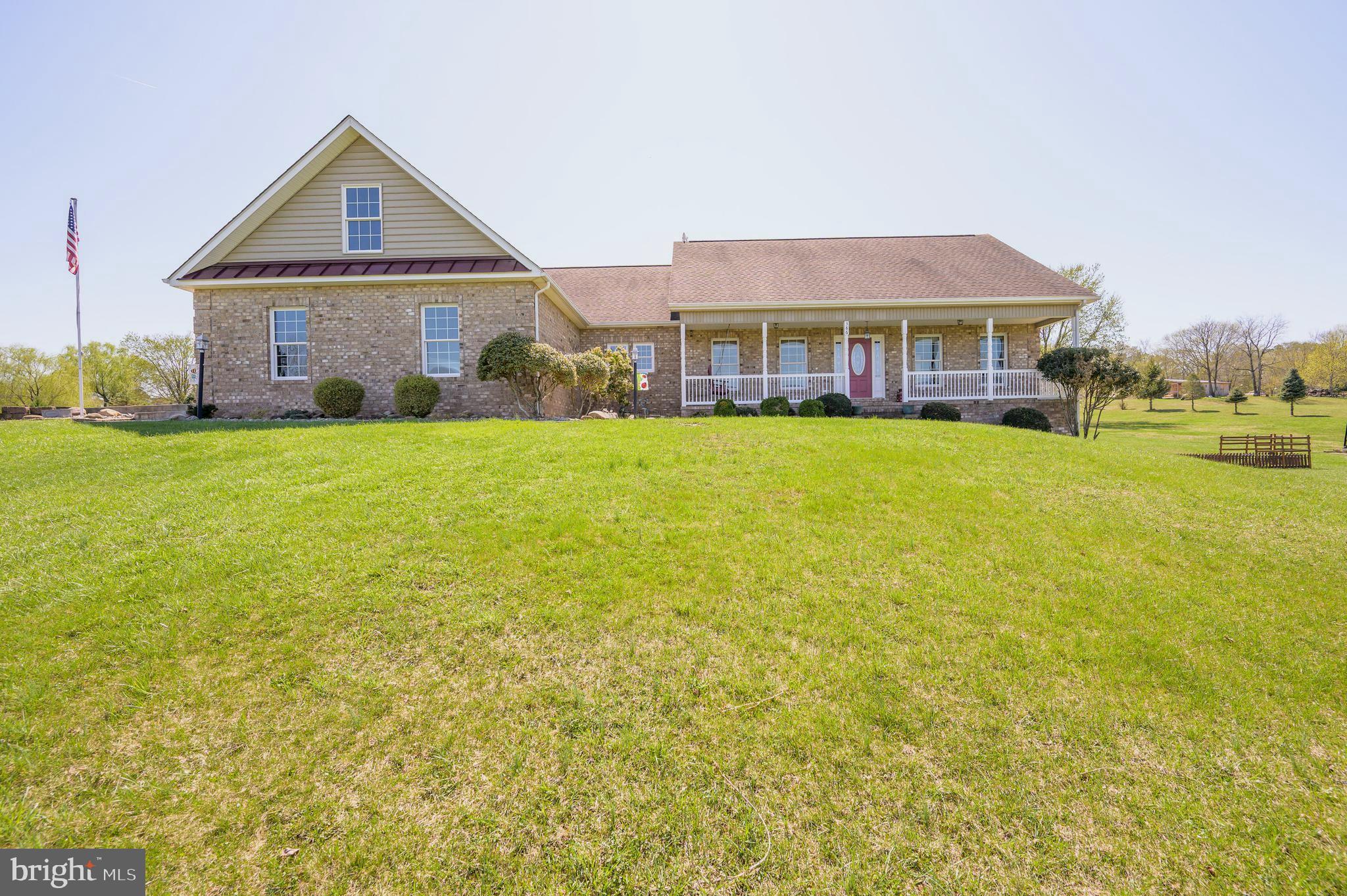 386 STAYMAN DRIVE