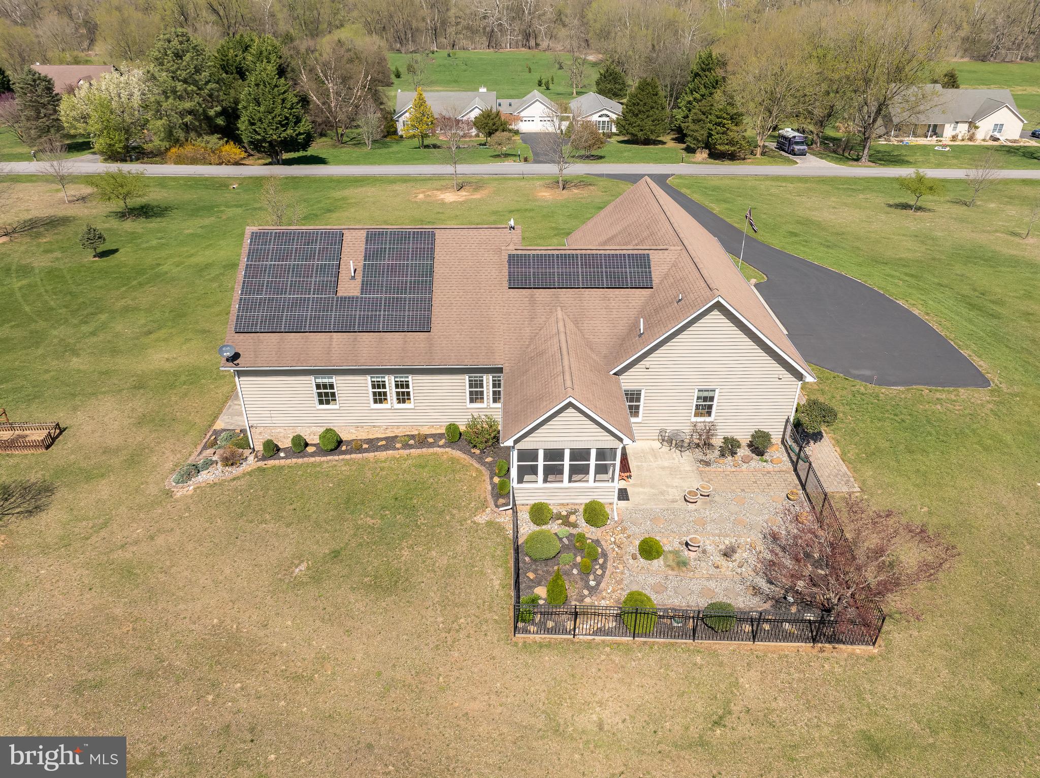 ORCHARD ON THE POTOMAC - Residential