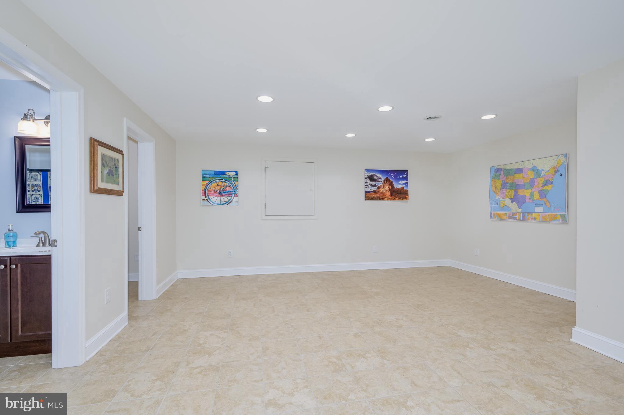 ORCHARD ON THE POTOMAC - Residential