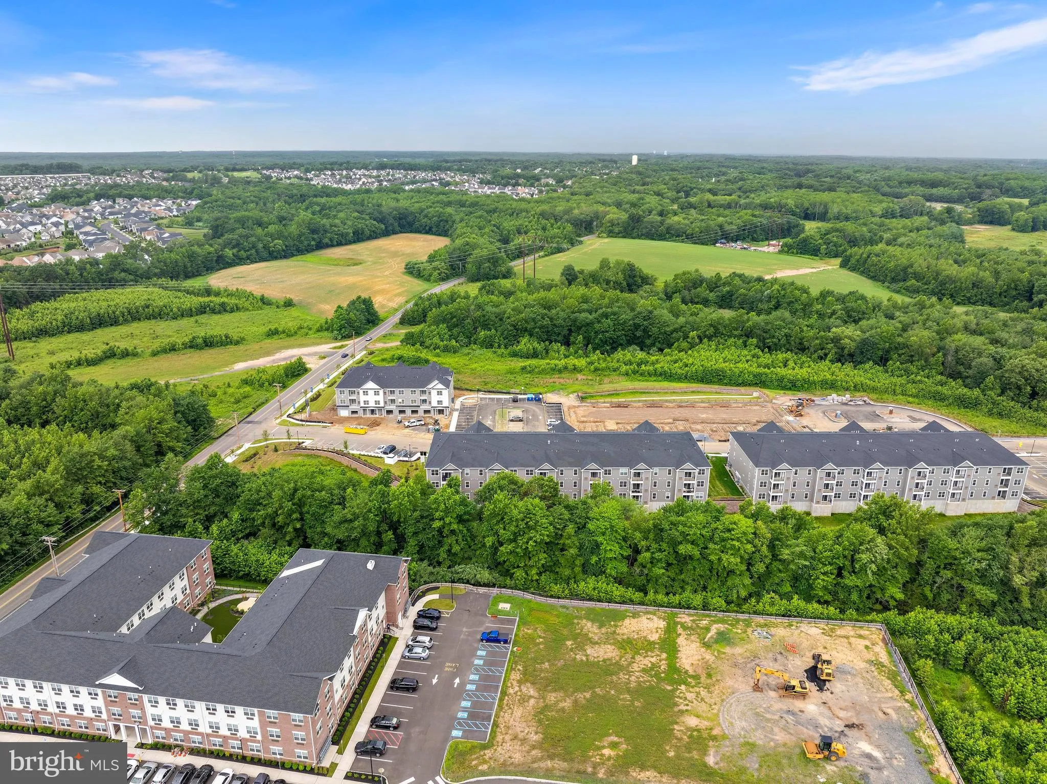 Monroe Township, New Jersey 08831, United States, 2 Bedrooms Bedrooms, ,2 BathroomsBathrooms,Residential,Active,172171