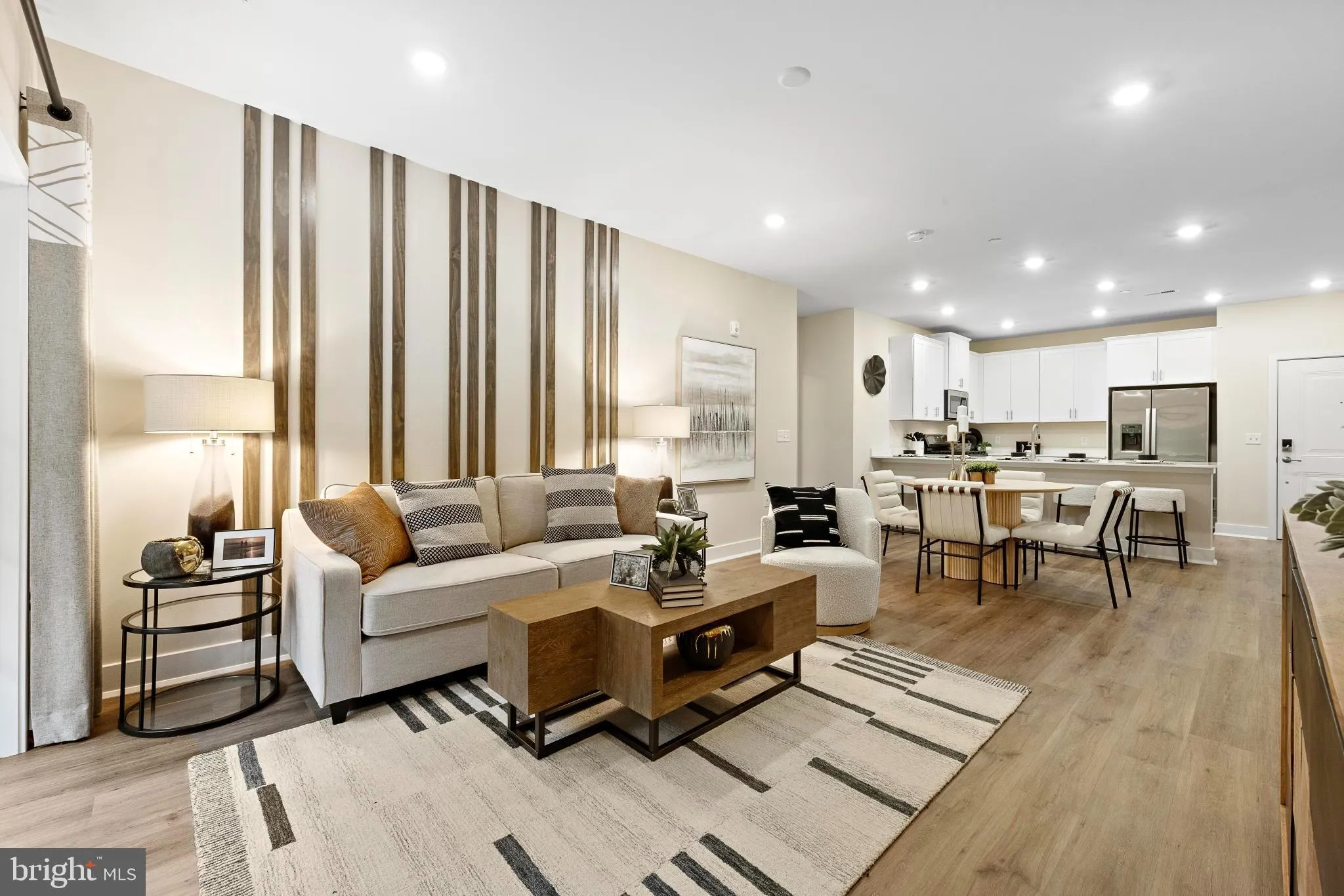 Monroe Township, New Jersey 08831, United States, 2 Bedrooms Bedrooms, ,2 BathroomsBathrooms,Residential,Active,172171