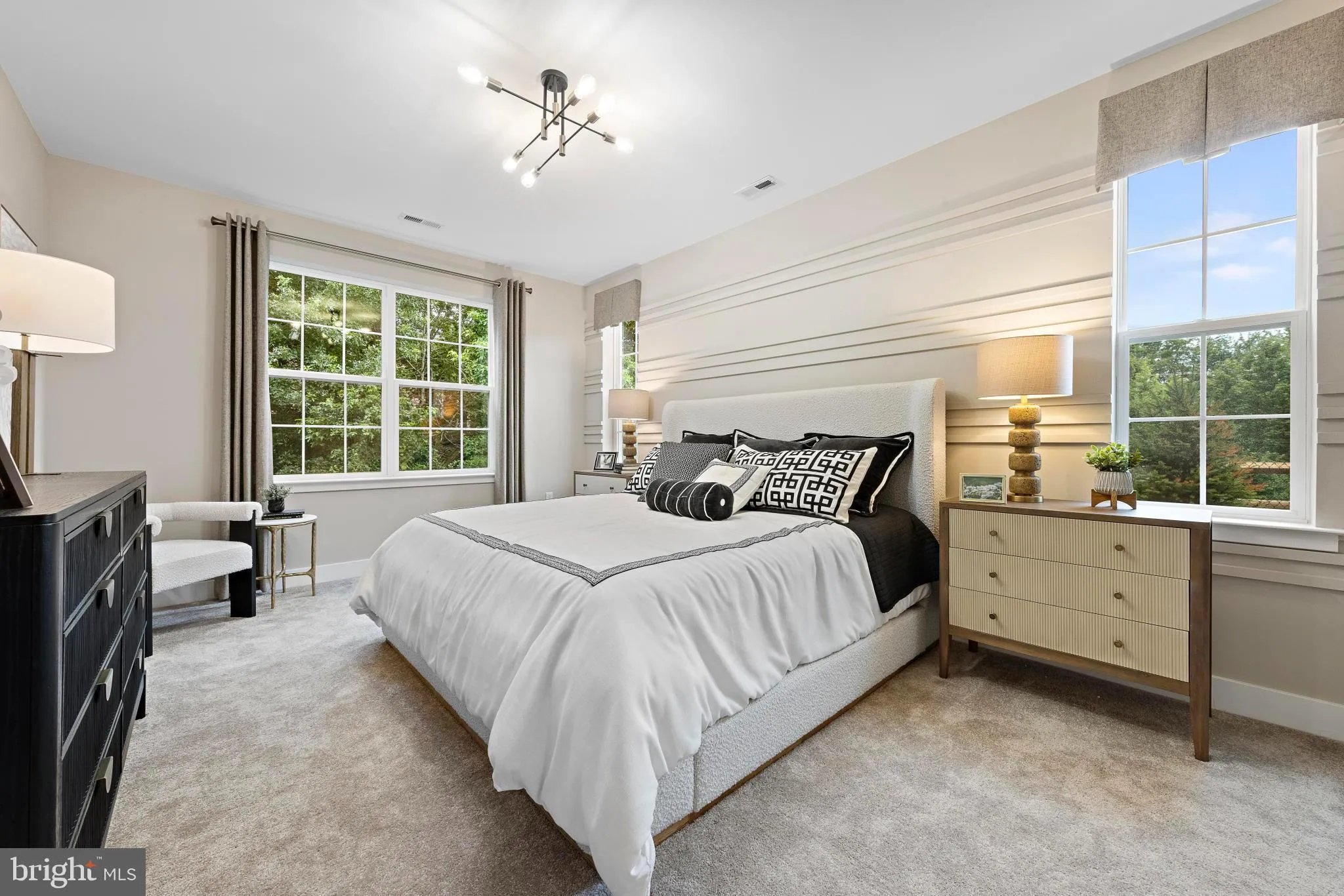 Monroe Township, New Jersey 08831, United States, 2 Bedrooms Bedrooms, ,2 BathroomsBathrooms,Residential,Active,172171