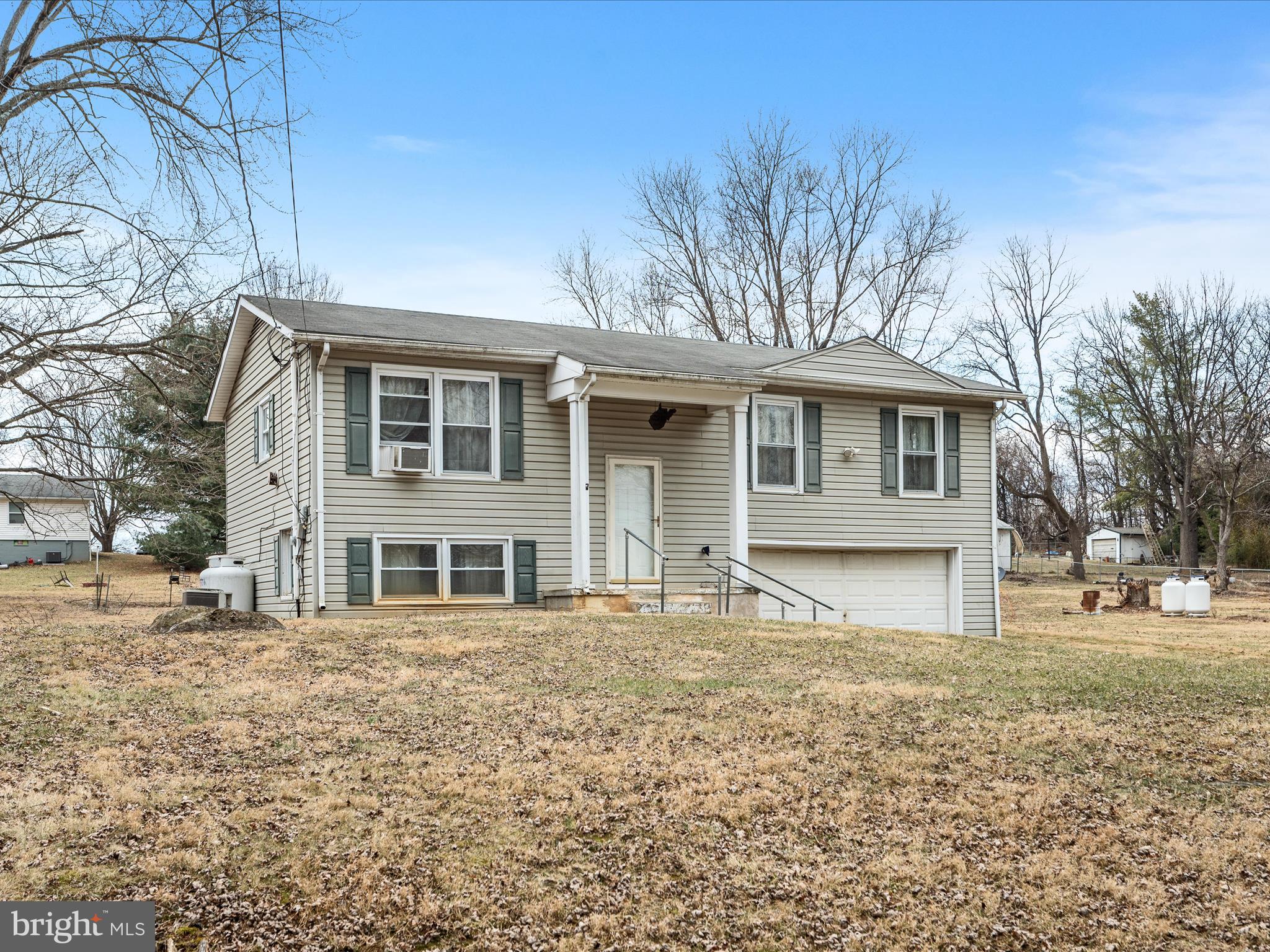MECKLENBURG HEIGHTS - Residential