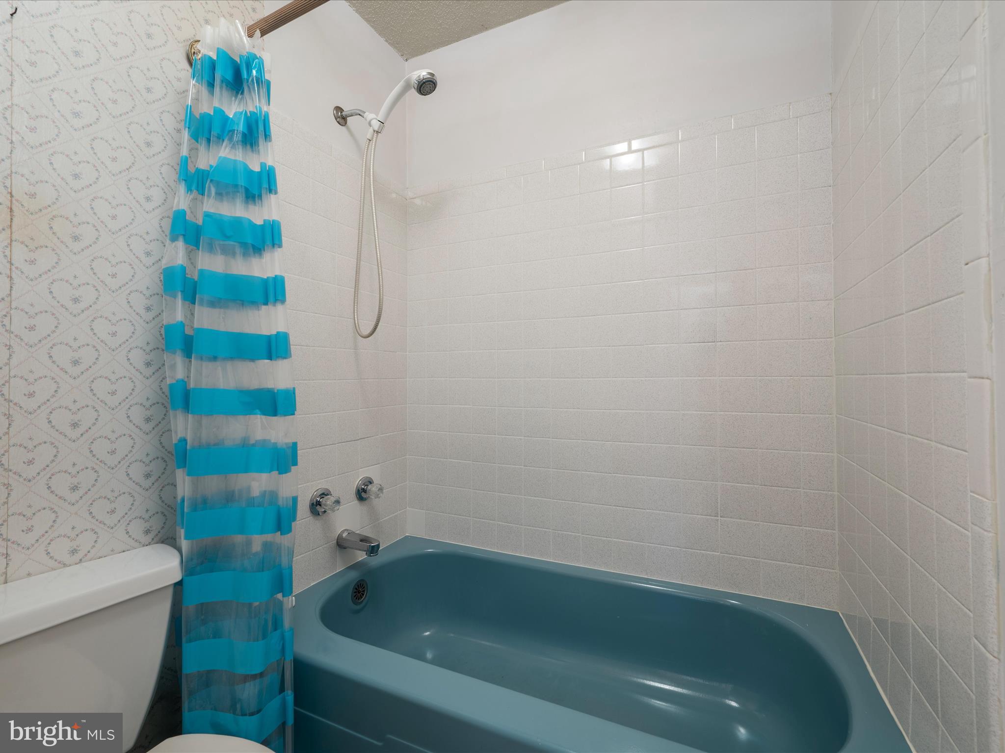 MECKLENBURG HEIGHTS - Residential