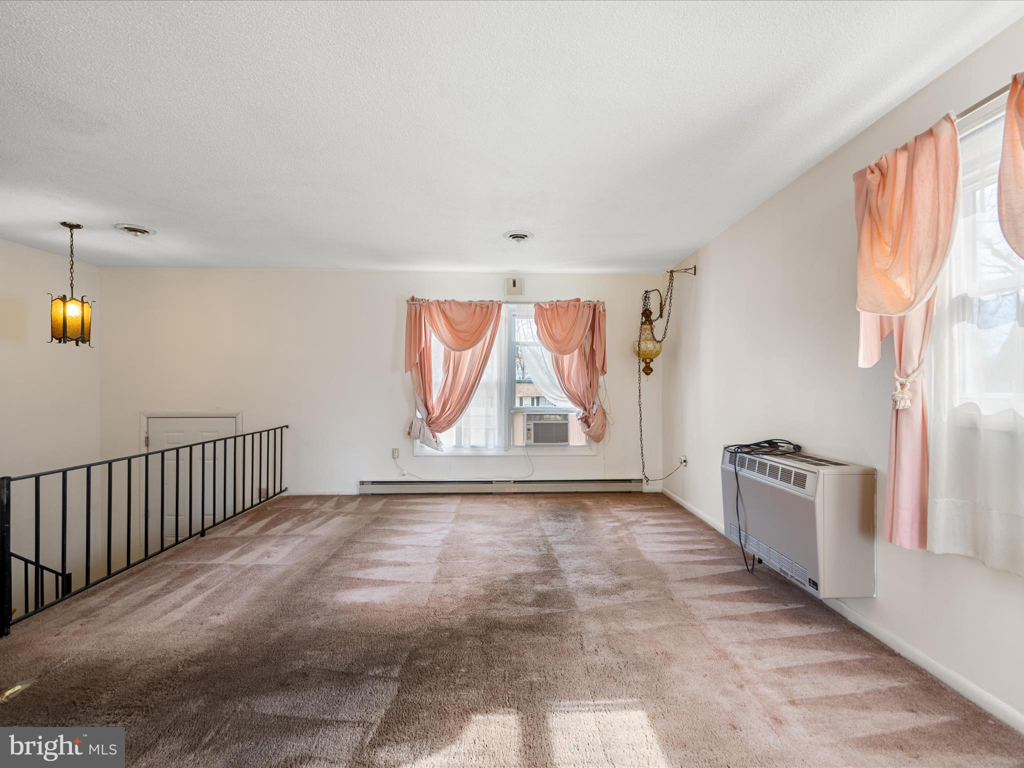 MECKLENBURG HEIGHTS - Residential