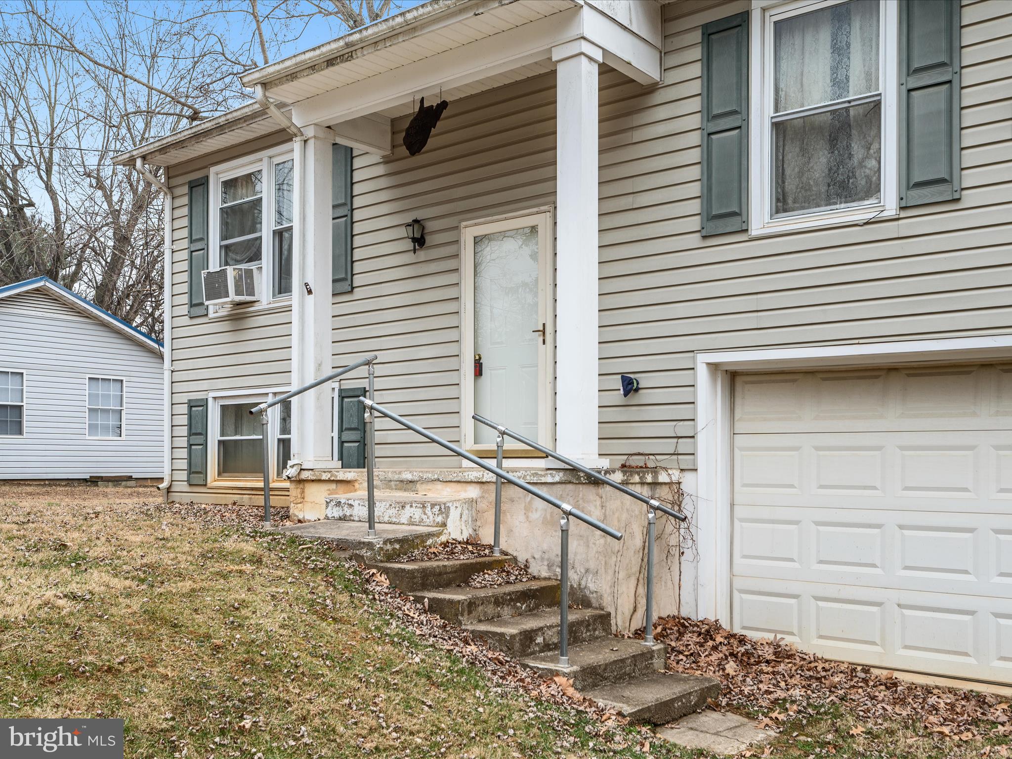 MECKLENBURG HEIGHTS - Residential