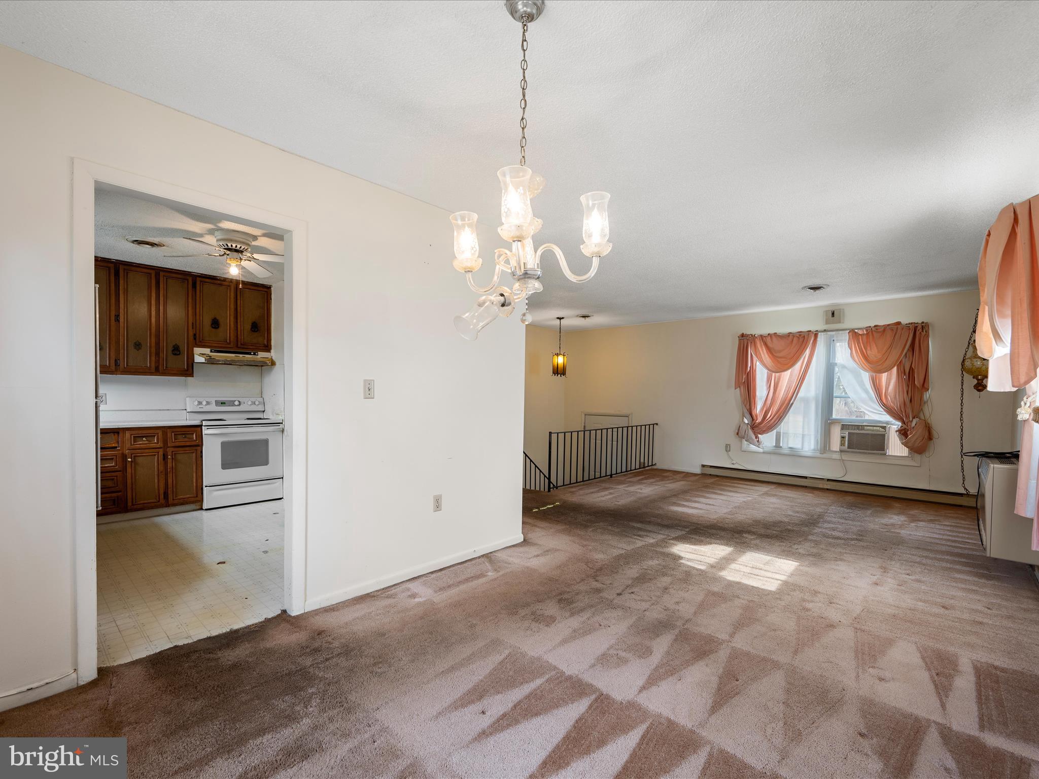 MECKLENBURG HEIGHTS - Residential