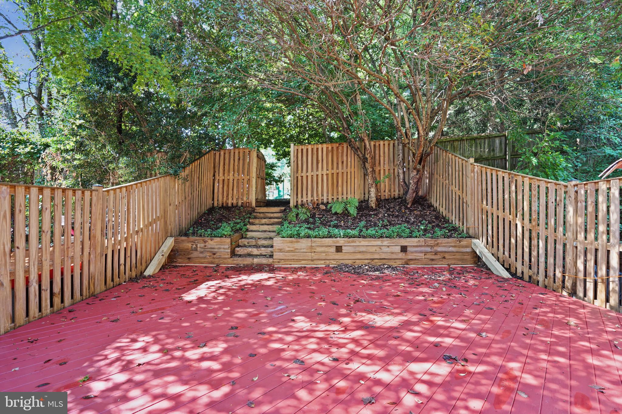 INVERNESS KNOLLS - Residential Lease