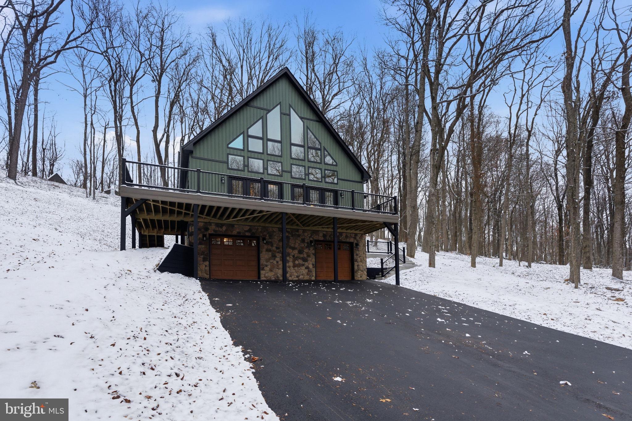 LAKE FOREST ESTATES - Residential