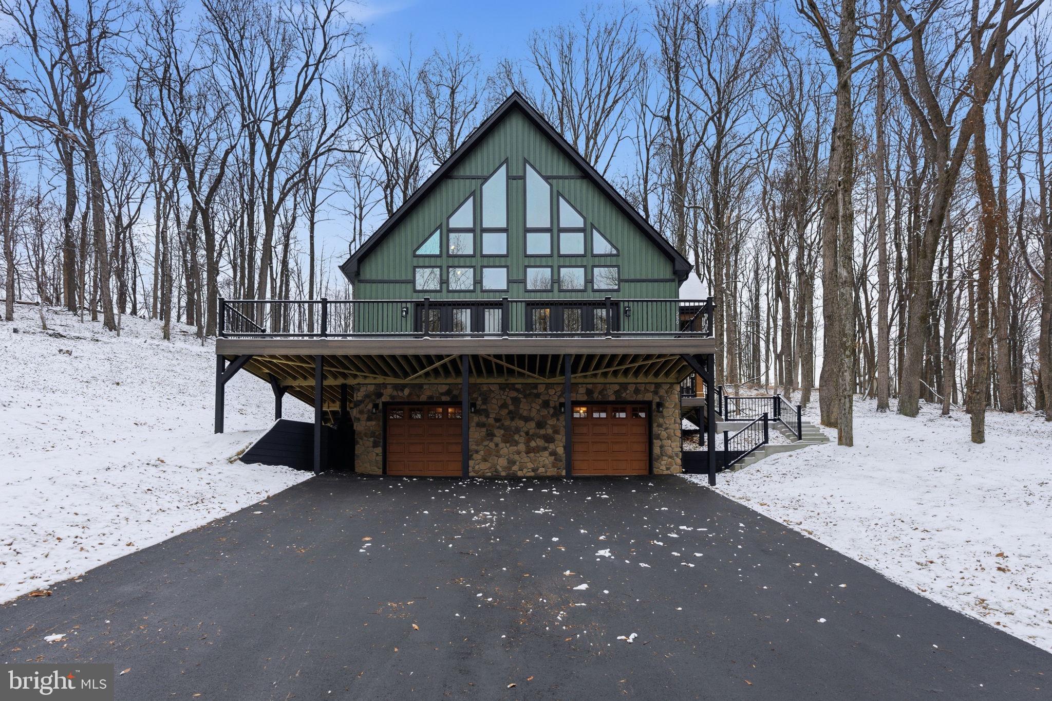 LAKE FOREST ESTATES - Residential