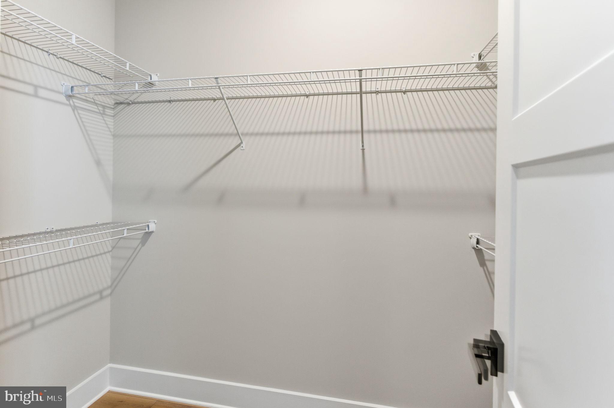 LAKE FOREST ESTATES - Residential