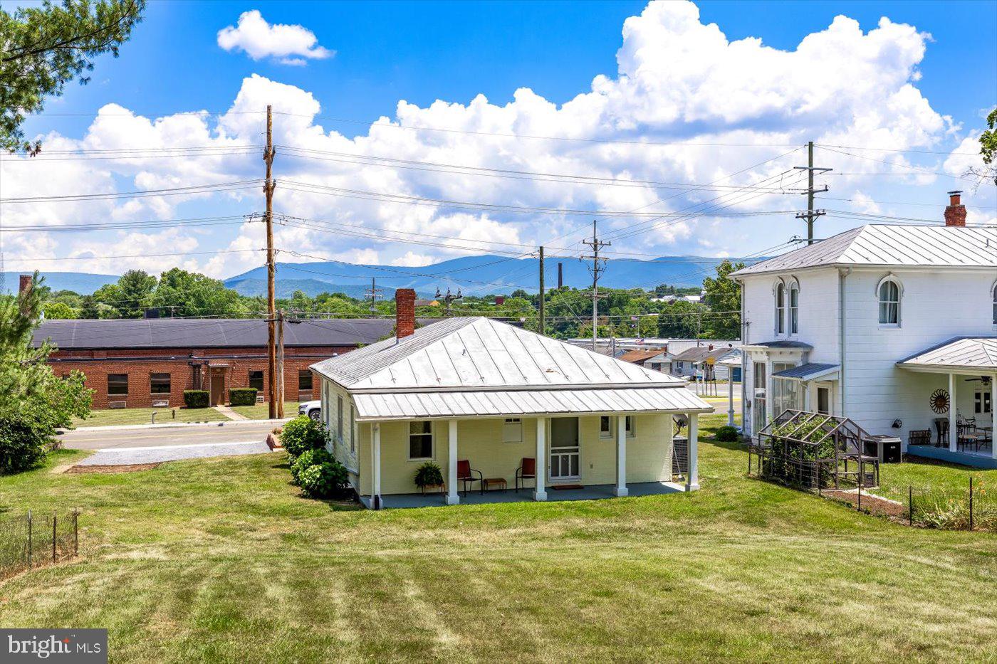 TOWN OF LURAY - Residential
