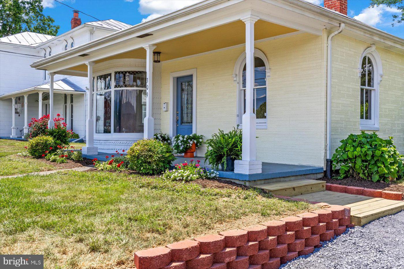 TOWN OF LURAY - Residential