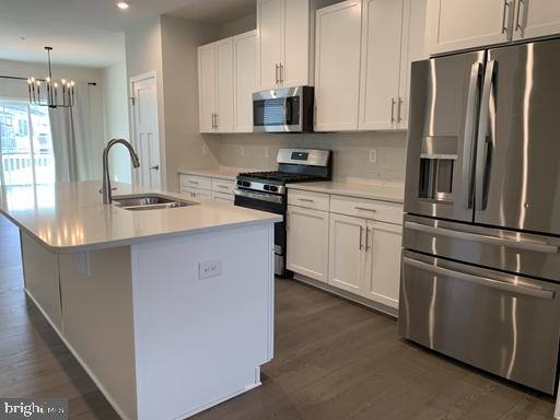 LONGWOOD PRESERVE - Residential Lease