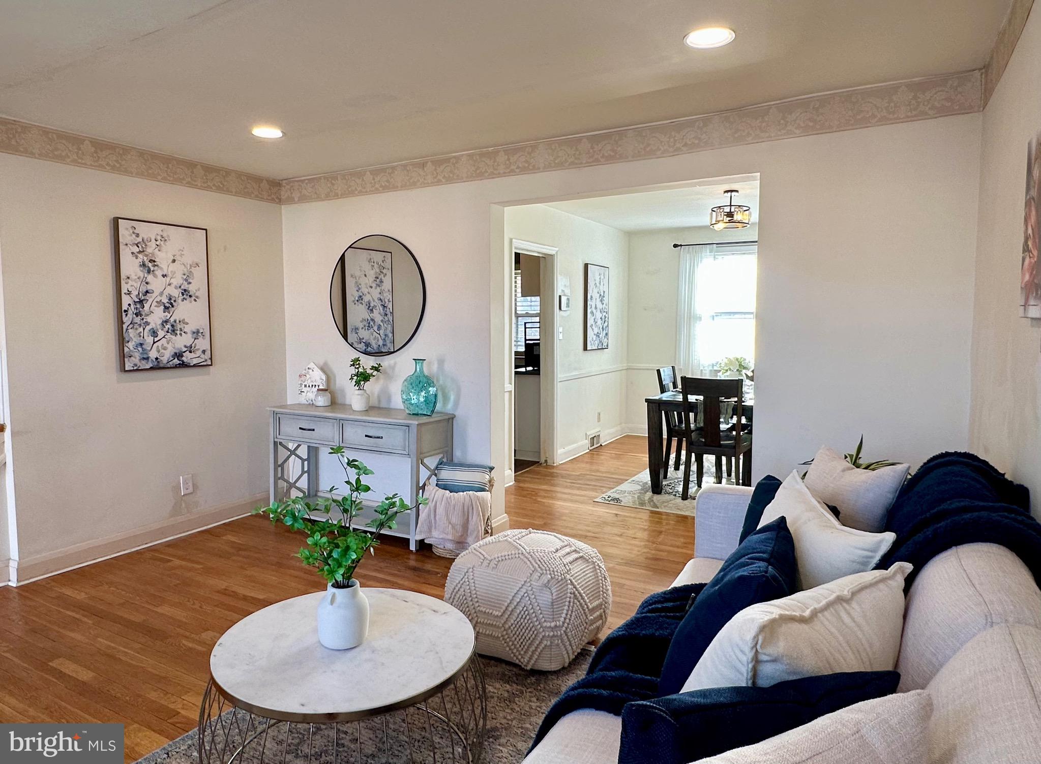 RIDGELEIGH - Residential